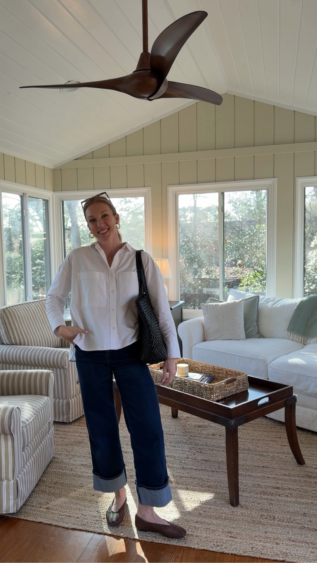 Simple outfit inspiration for a casual Friday! 

Mom style 
Casual outfit 
Classic style 



#LTKmomlife #LTKootd