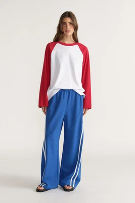 D-Luxe Raglan Long Sleeve Tee | DECJUBA
