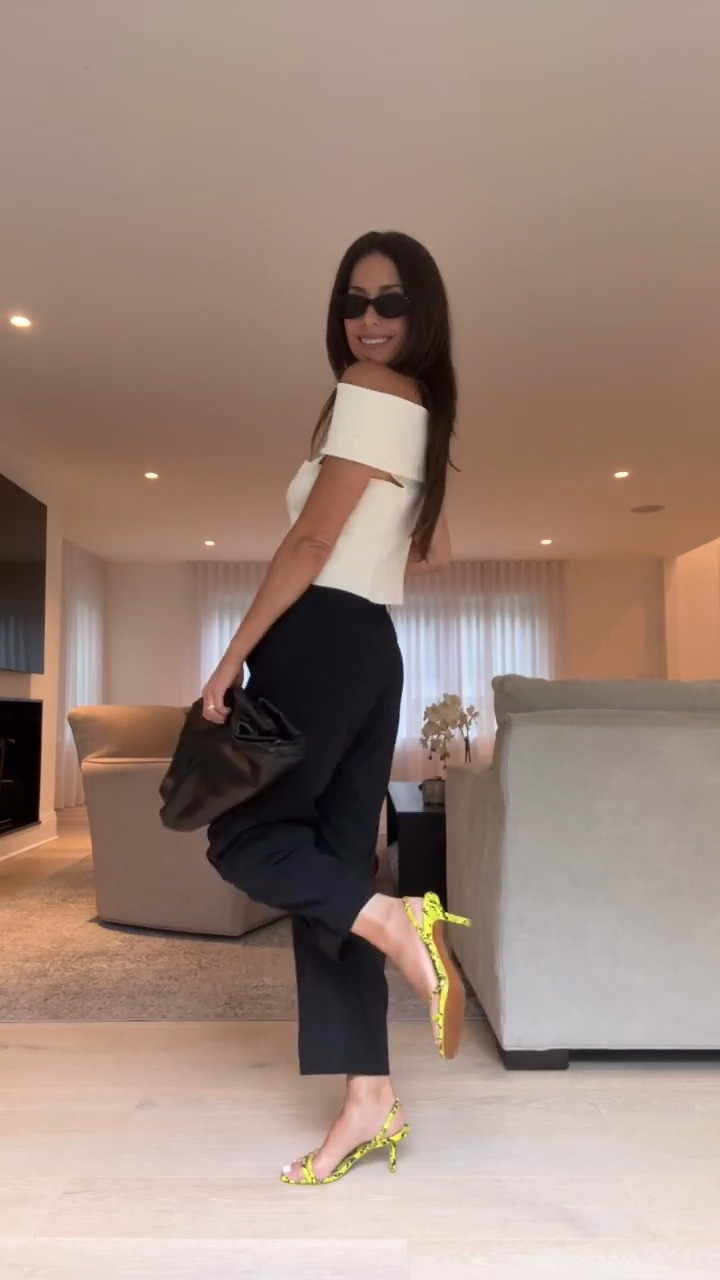 Chic enough for dinner, but feels like you’re wearing sweats. These @Ruti  pants are the kind you’ll reach for nonstop. Would you wear these instead of jeans? 👇🏼

#LTKSeasonal #LTKOver40 #LTKgrwm