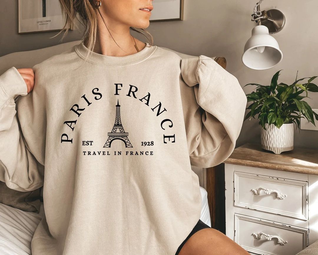 Paris France Sweatshirt,travel to France Shirt, Eiffel Tower Sweatshirt,collegiate Text,france Sw... | Etsy (US)