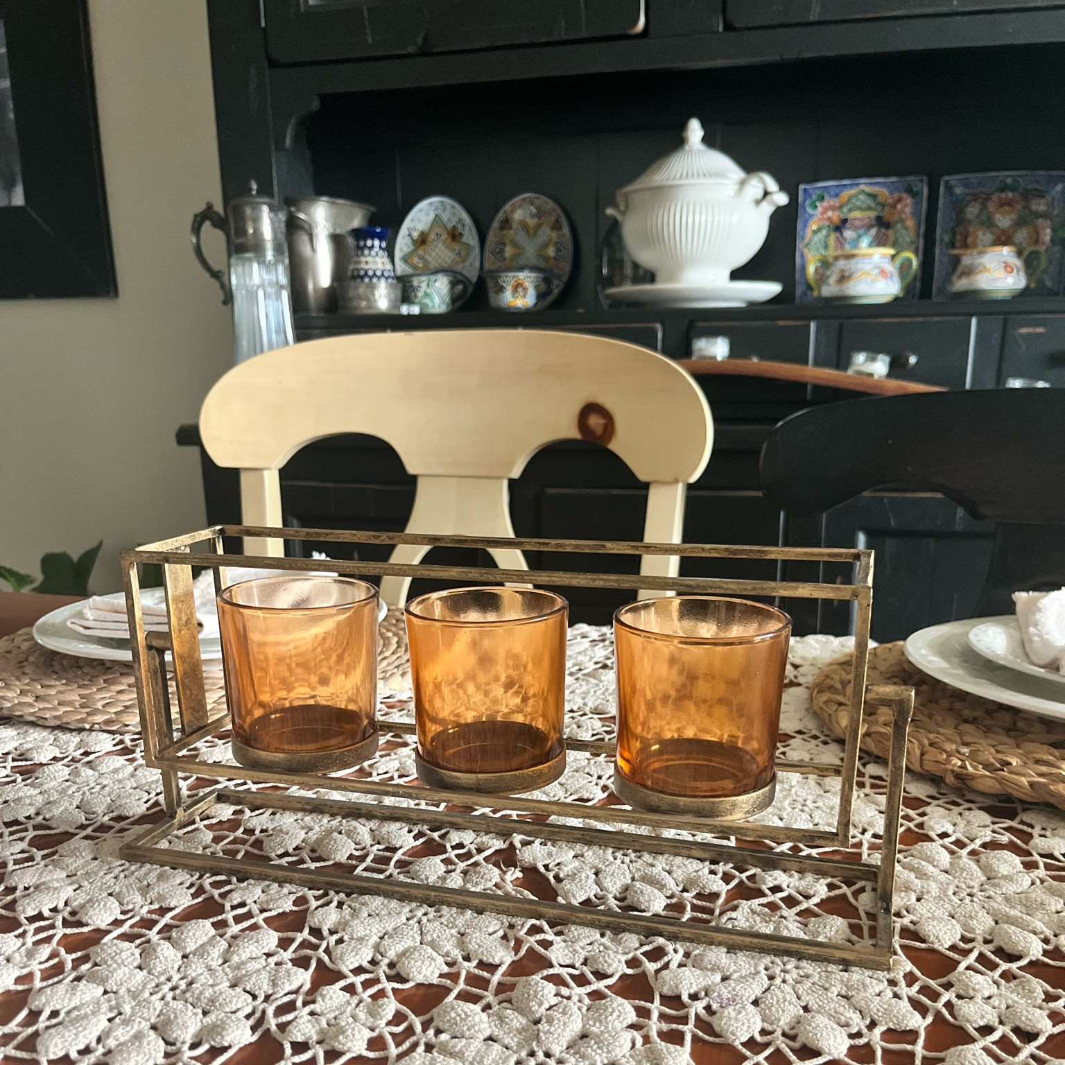 A gorgeous gift from my daughter! I’ll try to find a link for it if I can!

#LTKHoliday