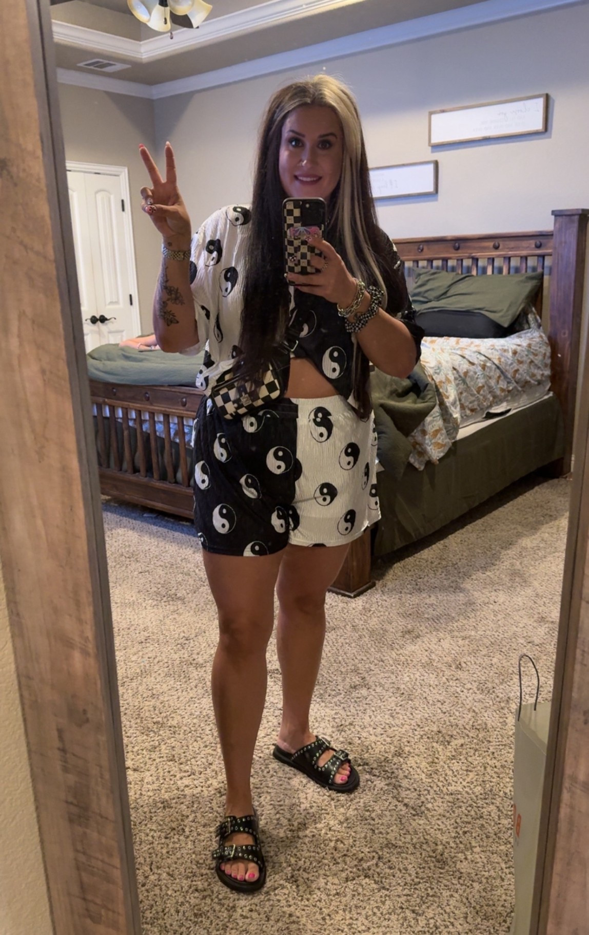 Matching sets are my fav at the moment. 
**Set is from Bourbon & Belles**

#LTKFindsUnder50 #LTKMidsize #LTKStyleTip