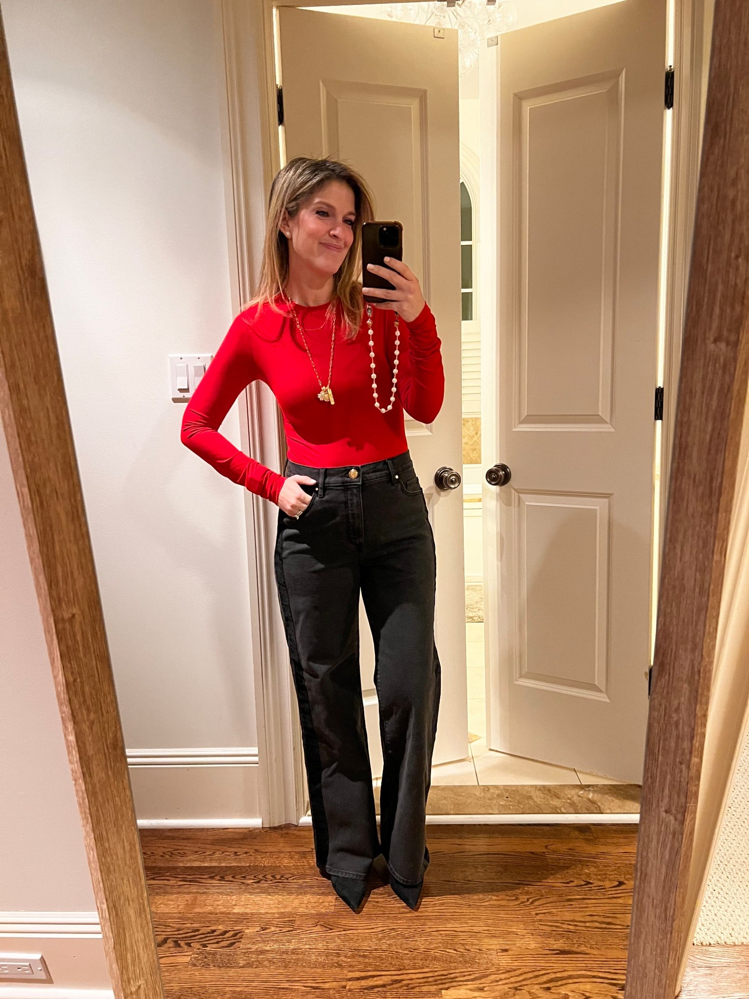 Christmas Eve #OOTD

#LTKHoliday #LTKmomlife #LTKFindsUnder50