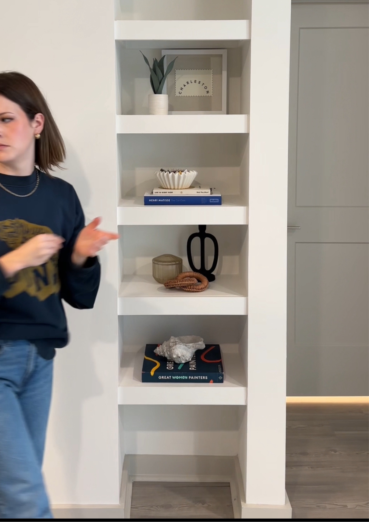 Decorating built ins 