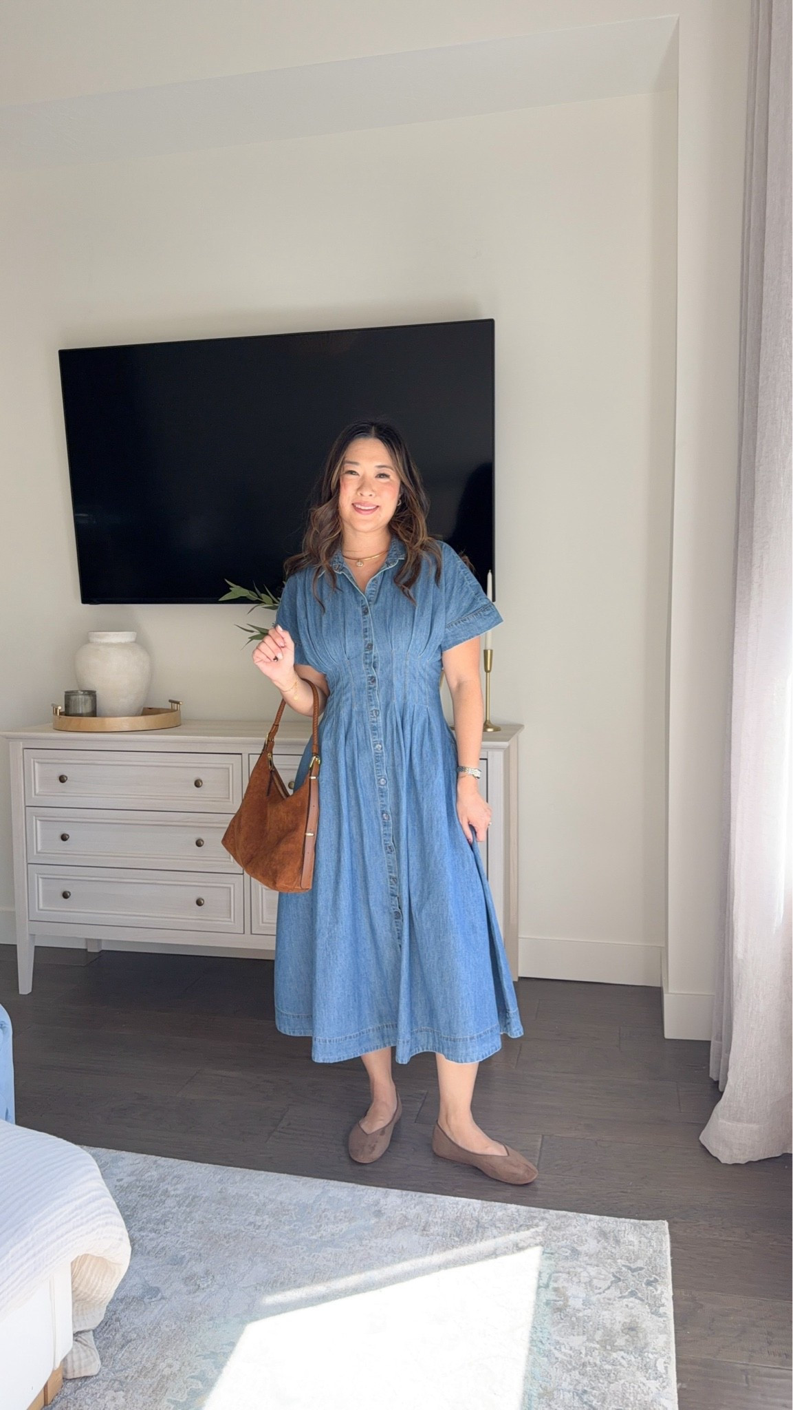 Walmart dress that covers your arms and snatches your waist! Dress: Small