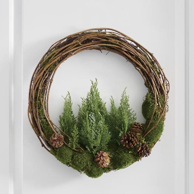 Christmas Scene Wreath | Grandin Road | Grandin Road