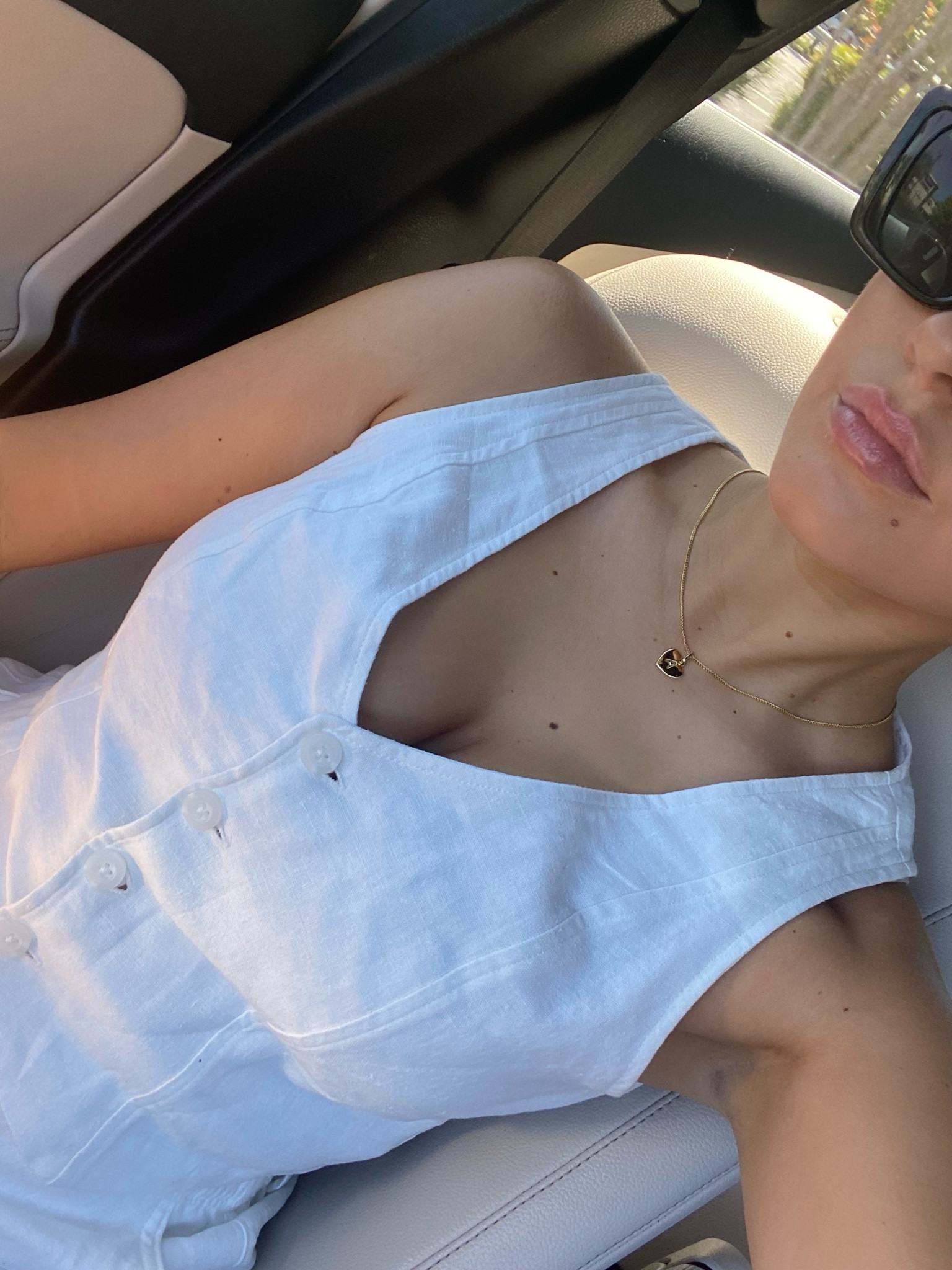 Love this little white linen set from hollister!!! I paired with a pink tote and I got soooo many compliments🩷

Spring outfit, linen outfit, summer outfit, white outfit 🤍

#LTKSeasonal #LTKfindsunder50 #LTKstyletip