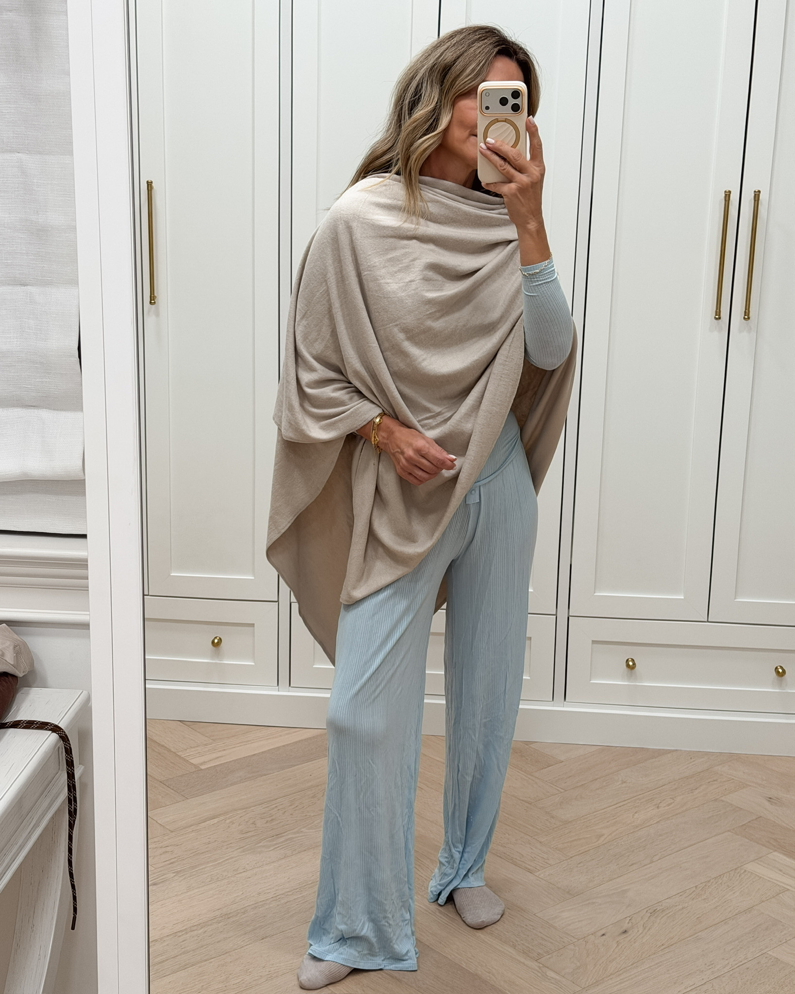 I’m 5’6
-Blue pajama set XS
-poncho XS

#LTKSeasonal #LTKOver40 #LTKootd