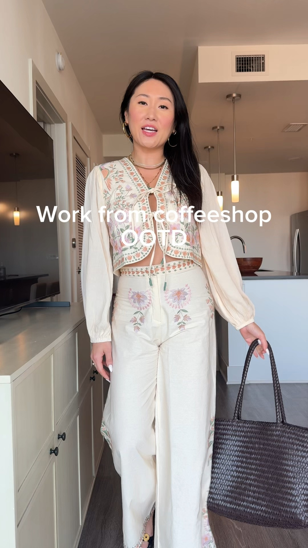Love this matching set to wear to a coffeeshop to get some work done. 💛

#LTKSeasonal #LTKootd #LTKdayinmylife
