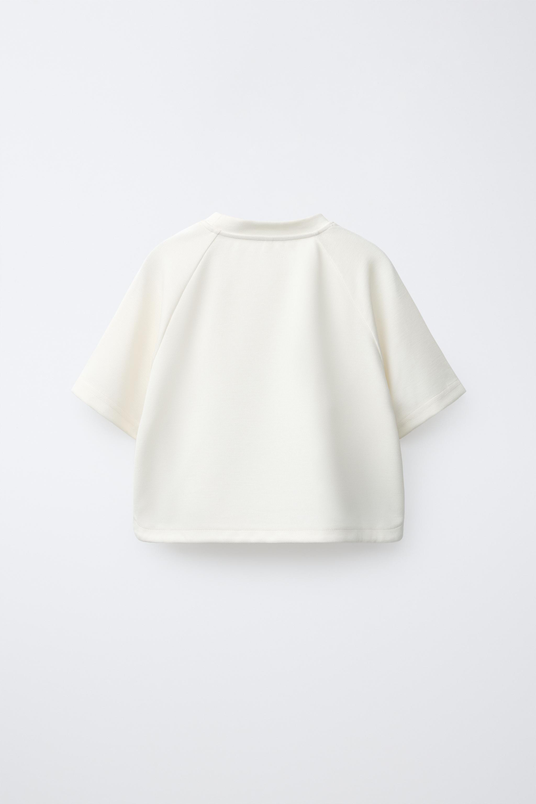 CONTRAST RAISED TEXT T-SHIRT | Zara US