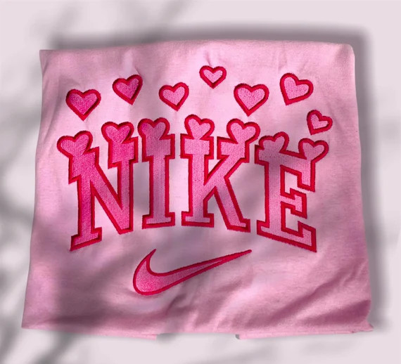 Hearts sweatshirt embroidered, T-shirt vintage embroidery, aesthetic design clothing heart butter... | Etsy (US)