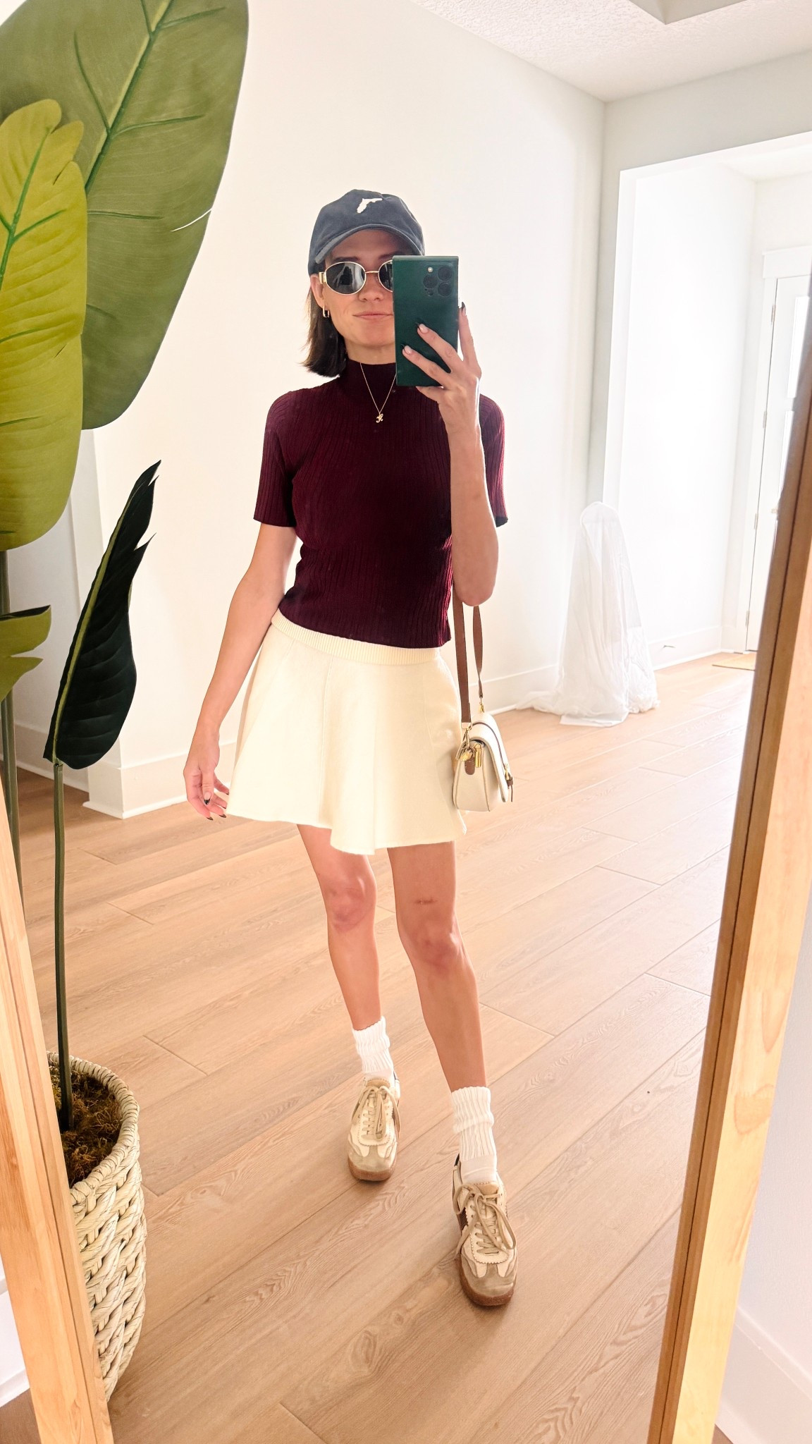 Saturday farmer’s market☀️ Use code [BRITTANYN30] for 30% off this pleated skirt. #ootd #vicicollection 

#LTKSeasonal #LTKFindsUnder50 #LTKSaleAlert