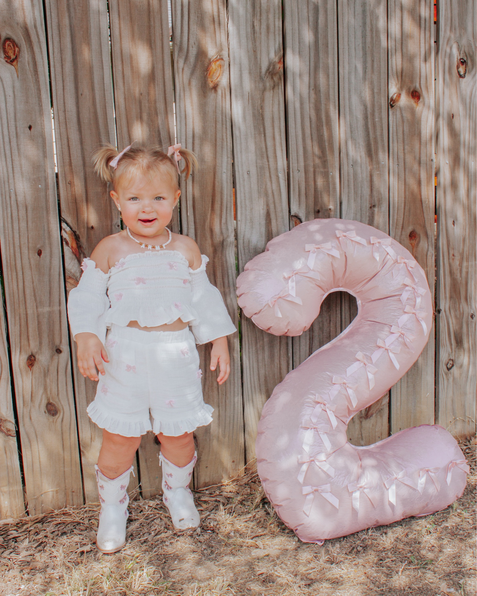 Carmi’s 2nd birthday photoshoot outfit 🎀🐴💕 I think I will forever be obsessed with this one! 🥹

(also a round-up of our other favorite toddler cowgirl boots & bow outfits! 🤠)

#LTKBaby #LTKFamily #LTKKids