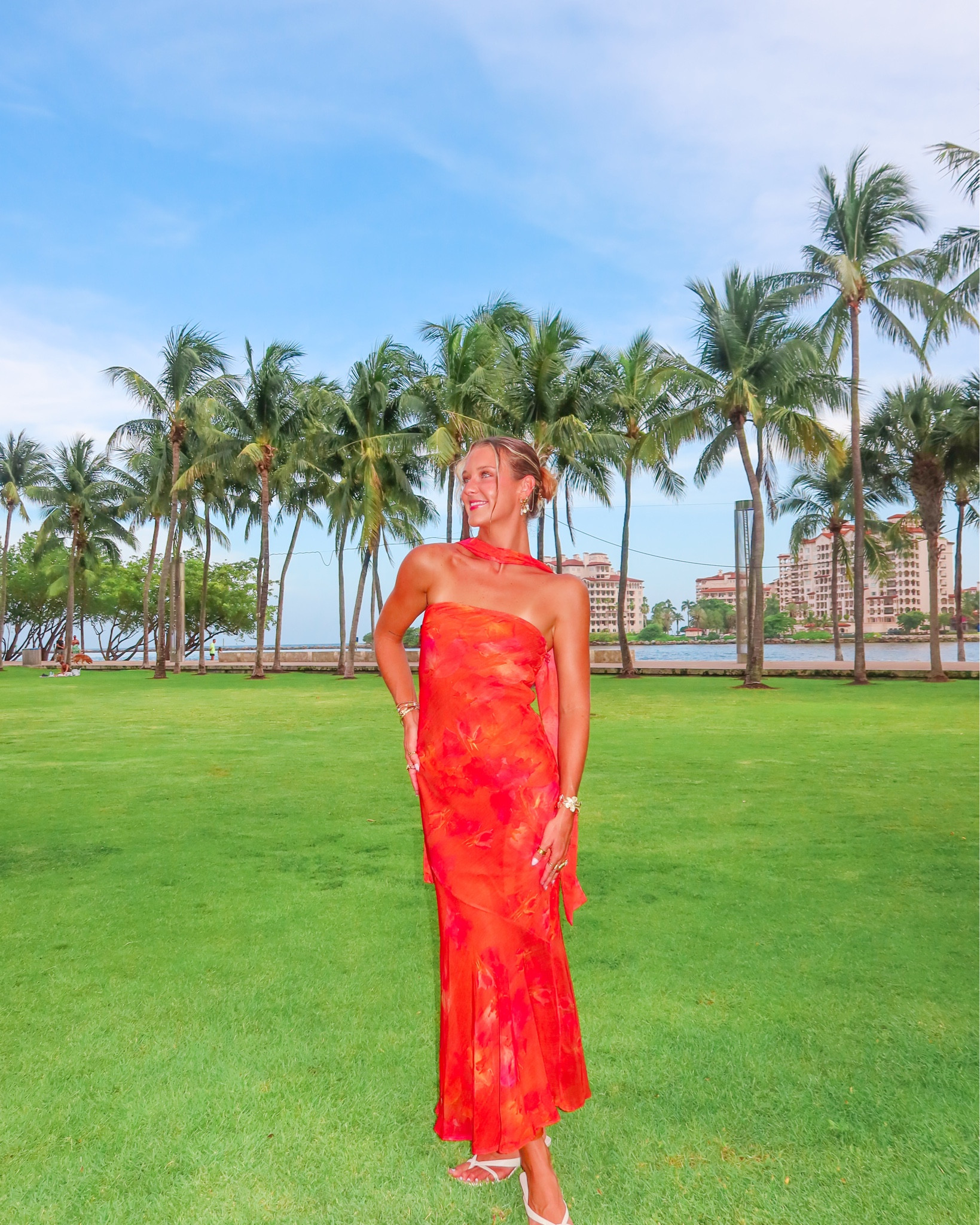Miami maxi dresses🌺🧡🌆
