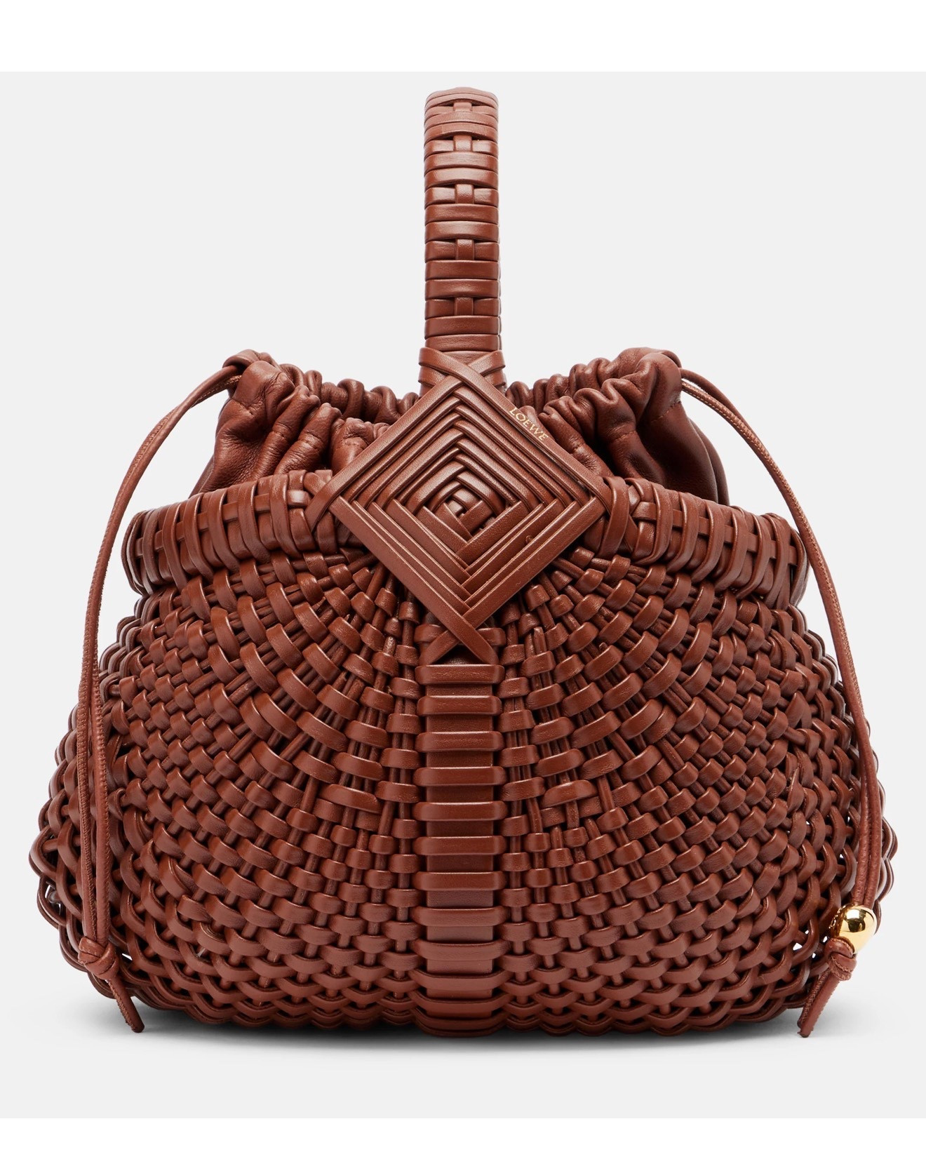 LOEWE
Diamond Round Mini leather basket bag

This Diamond Round basket bag showcases Loewe's flair for fine craftsmanship with an intricate hand-woven construction. Made entirely of leather, the Mini-sized design comes with a removable drawstring pouch, decorated with the Anagram Pebble

#LTKootd #LTKWorkwear #LTKdayinmylife