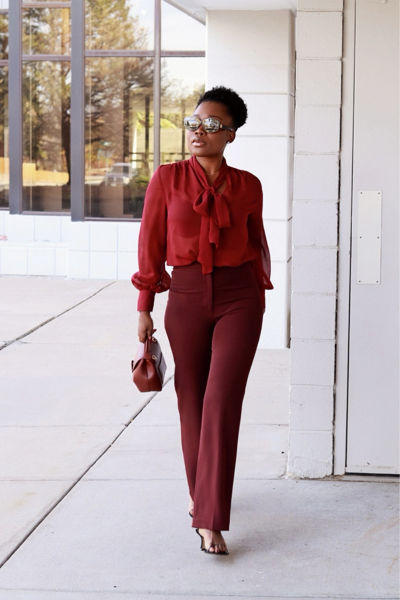 Head to toe crimson 🍷

#LTKSeasonal #LTKStyleTip #LTKFindsUnder100