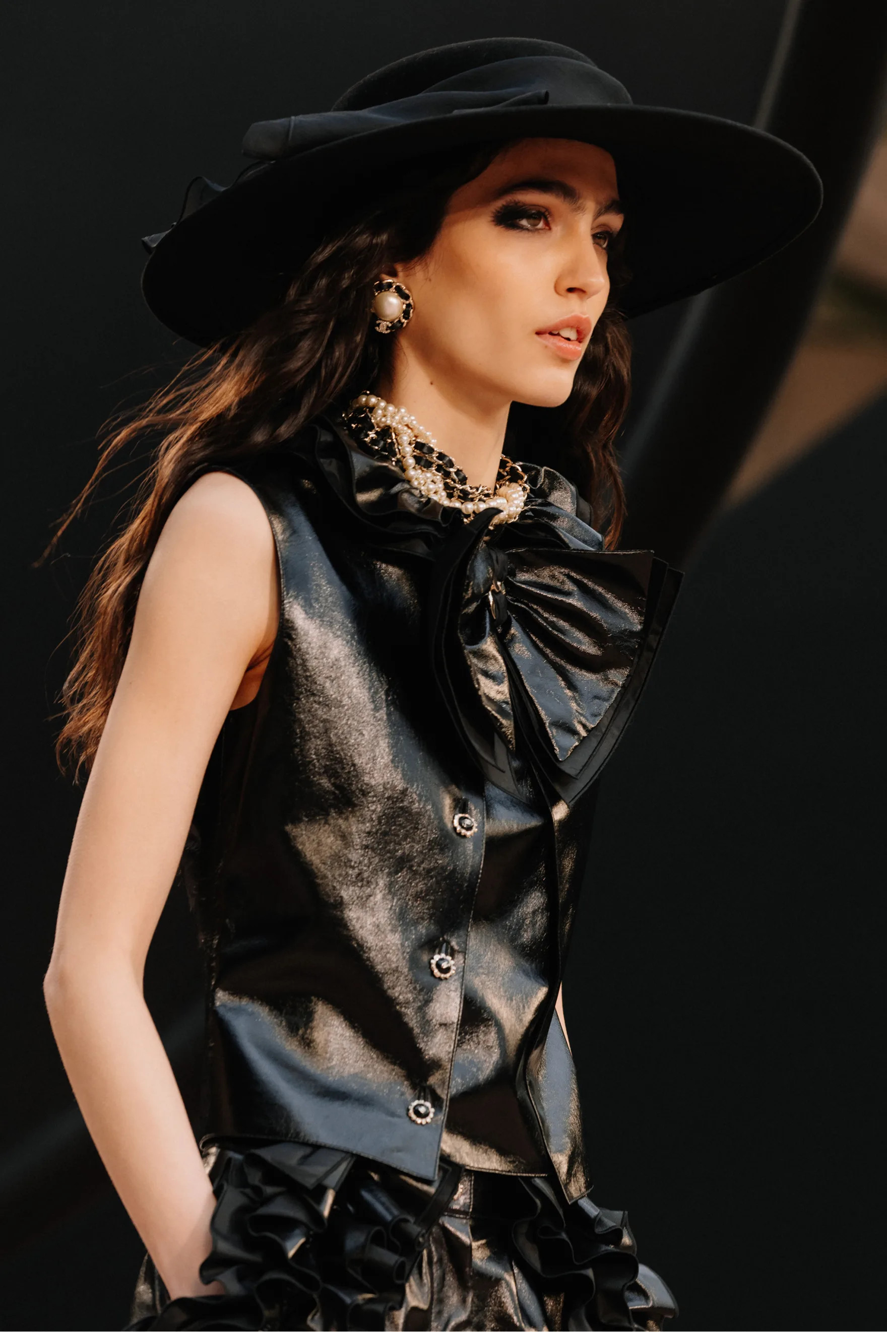 Vest - Lambskin, black — Fashion | CHANEL | Chanel, Inc. (US)