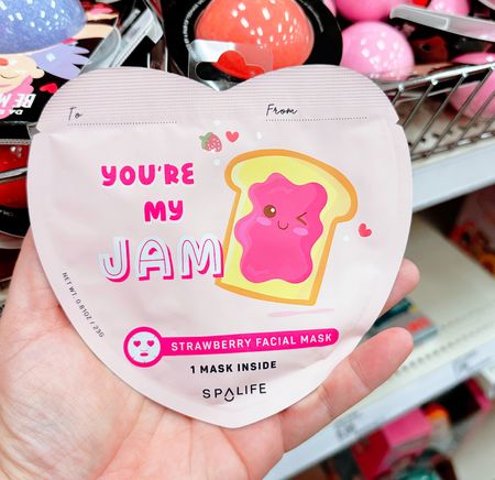 SpaLife You're My Jam Strawberry Facial Mask - $2.79 at Target

#LTKSeasonal #LTKfindsunder50 #LTKGiftGuide