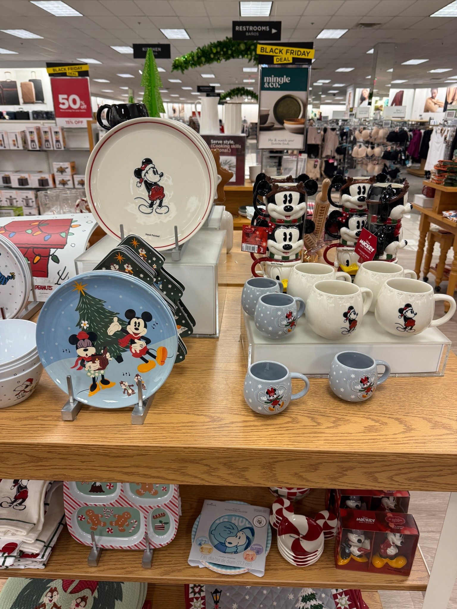 DISNEY x KOHLS is the cutest. I grabbed a coffee mug and a peppermint Mickey spoon rest. Use code : GOSHOP15 at checkoutt

#LTKSaleAlert #LTKSeasonal #LTKHoliday