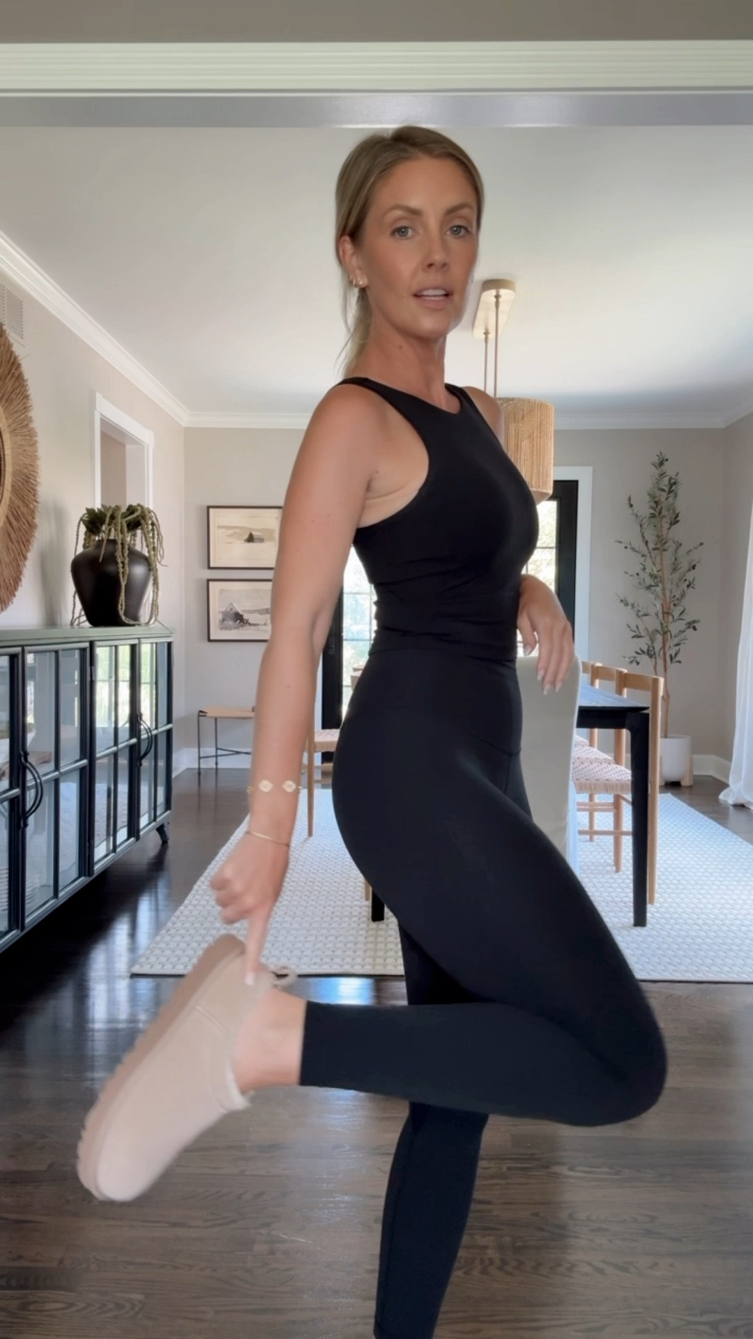 Size 4 Lululemon bra top & leggings 🖤

#LTKShoeCrush #LTKPetite #LTKActive