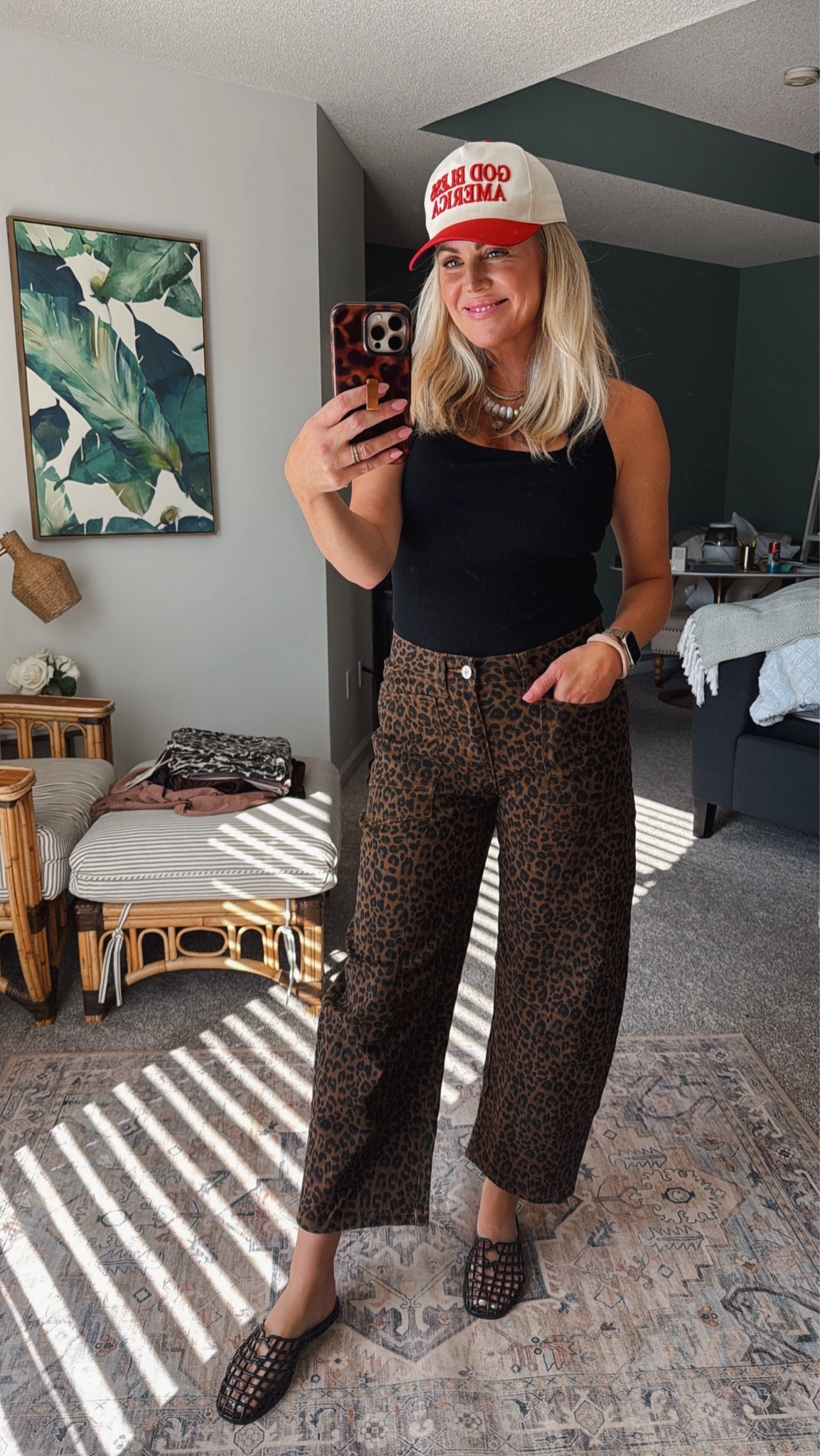 These are the stretchiest, the most flattering and cutest leopard pants!!!!