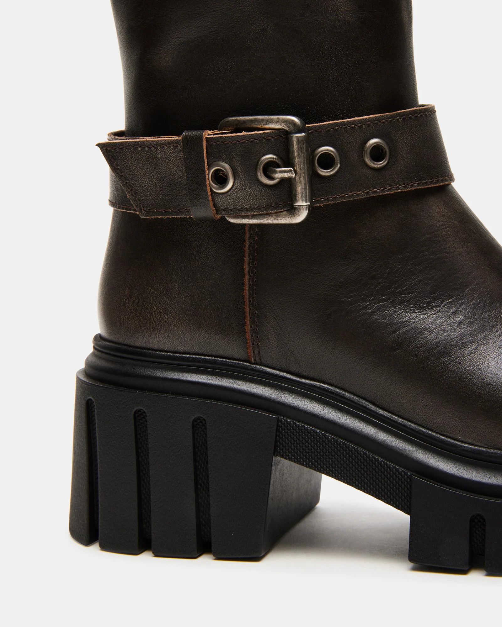 Brigade Brown Distressed | Steve Madden (US)