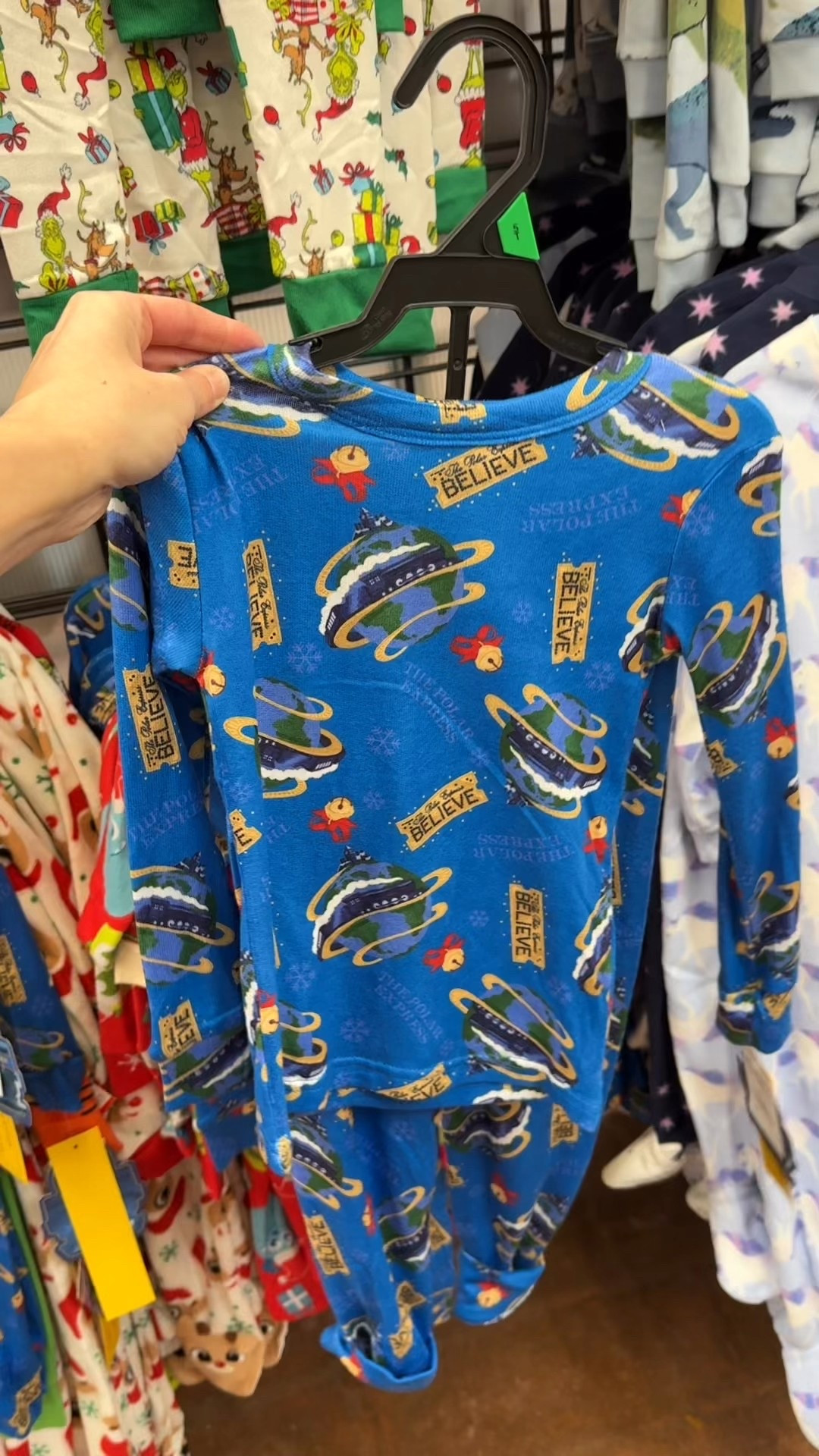 Walmart Christmas pajamas for kids



Character pajamas, affordable finds, kid finds, polar express, grinch, Toy Story 

#LTKKids #LTKCyberWeek #LTKHoliday
