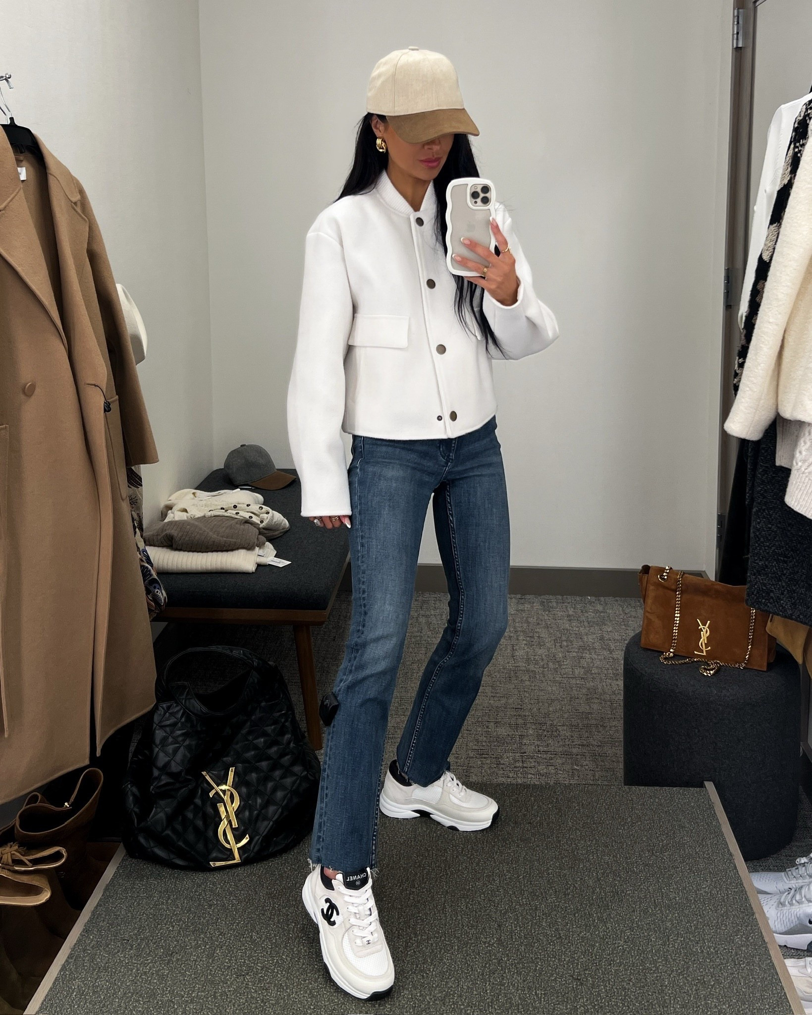 Nordstrom anniversary sale 2025
Fall outfit ideas 
Bernardo white bomber jacket wearing an XS
Mother slim cut jeans - wearing a 24
Nordstrom baseball cap
#nordstrom #nsale 

#LTKSeasonal #LTKPetite #LTKSaleAlert