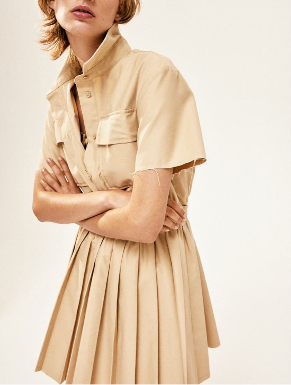 open lace back dress Chic Dress with Puff Sleeves & Pleated Details main image 0