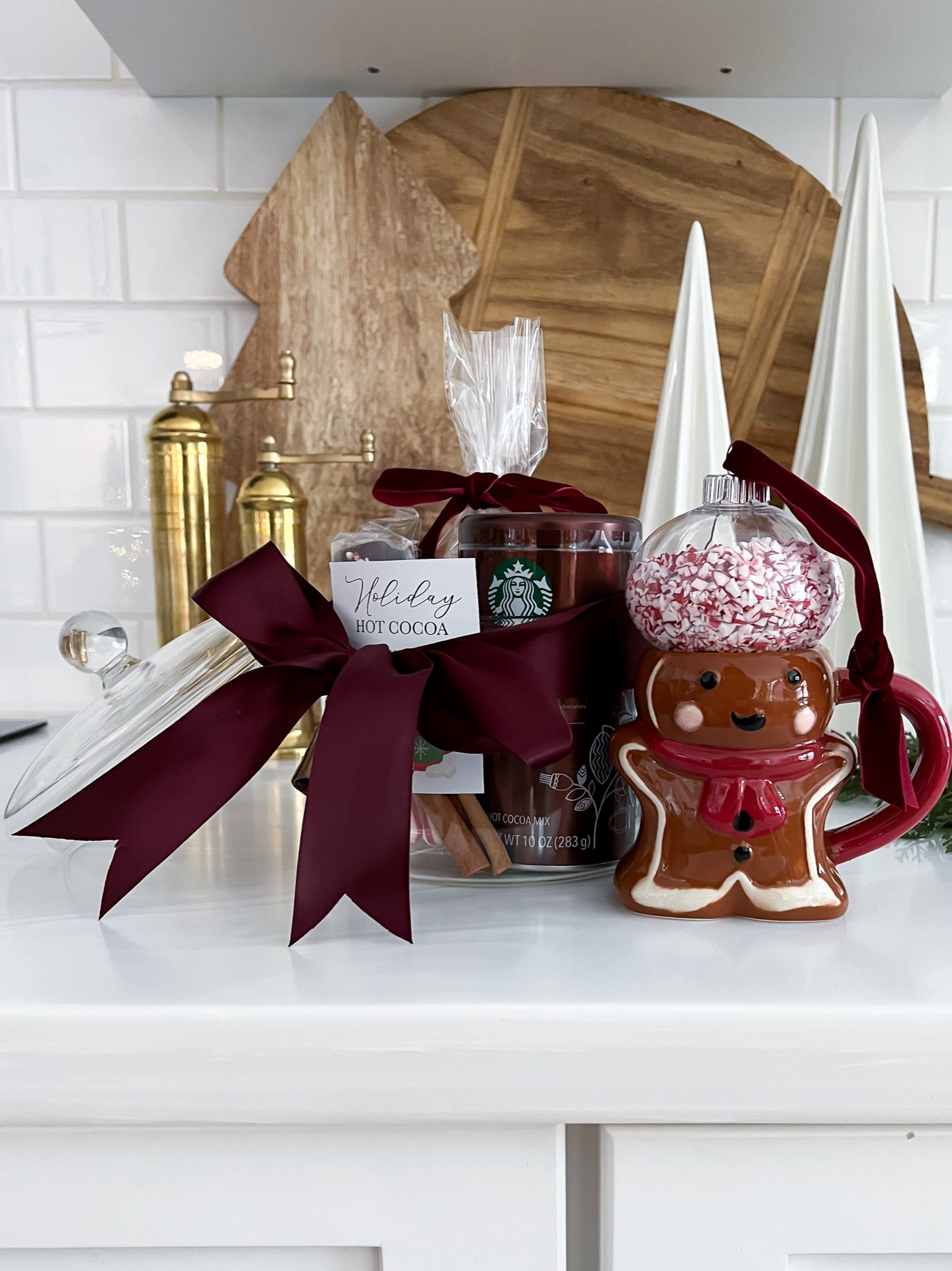 Holiday Gift Idea • Teacher Gift | Neighbor Gift | Hostess Gift

#holidaygiftidea
#hotcocoa
#christmasgiftidea
#giftidea
#hostessgift

#LTKHoliday #LTKGiftGuide #LTKSeasonal