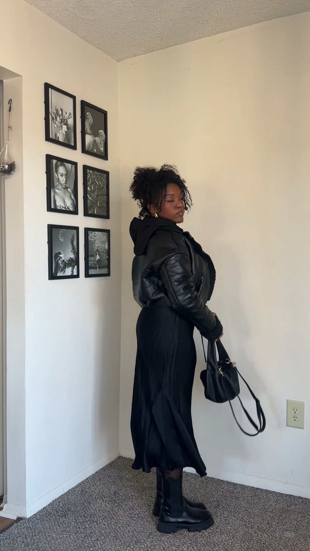 An easy all black looks + details✨

#LTKstyletip #LTKfindsunder50 #LTKVideo