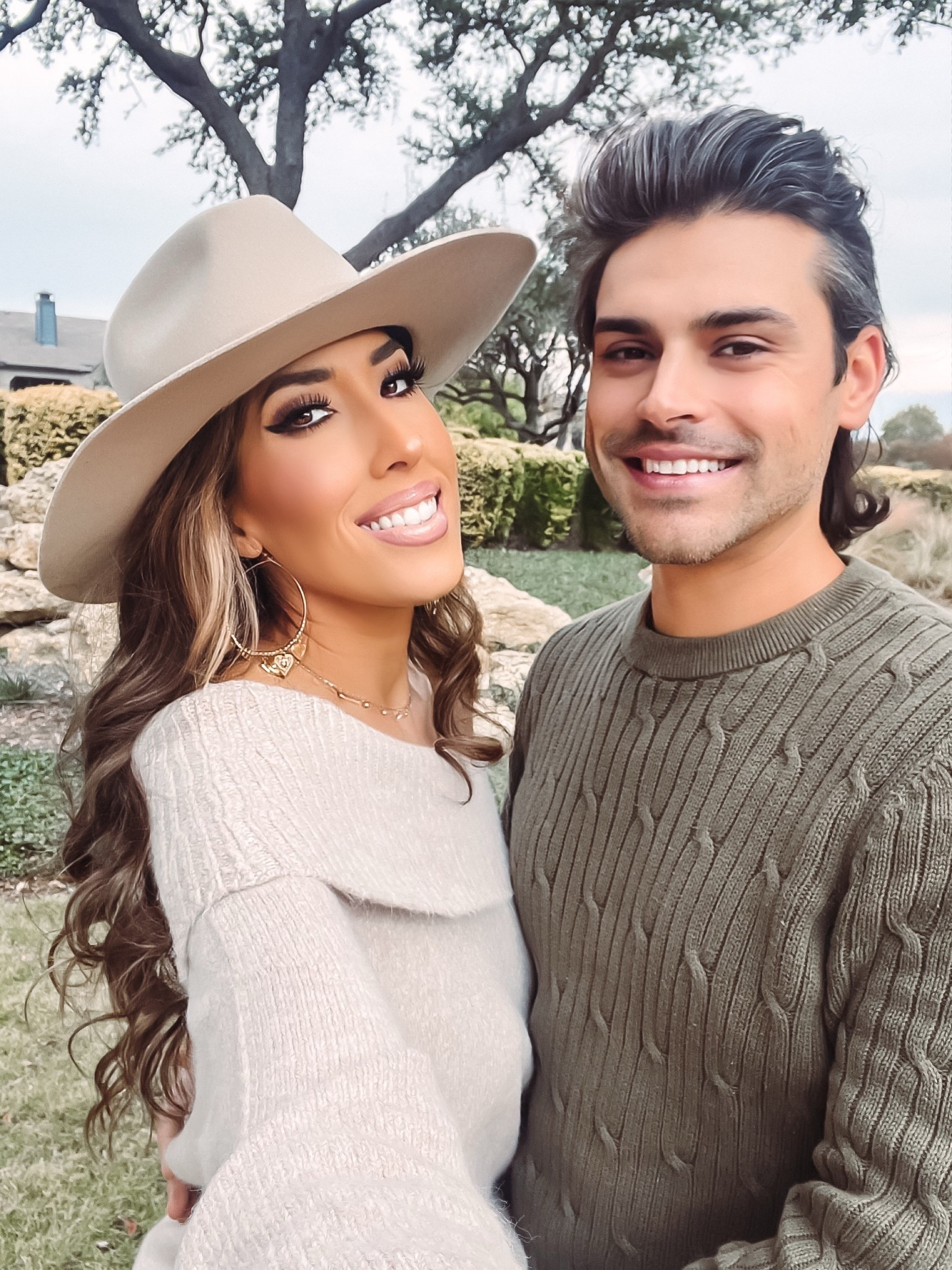 Amazon off the shoulder sweater 

#LTKootd #LTKCyberWeek #LTKHoliday