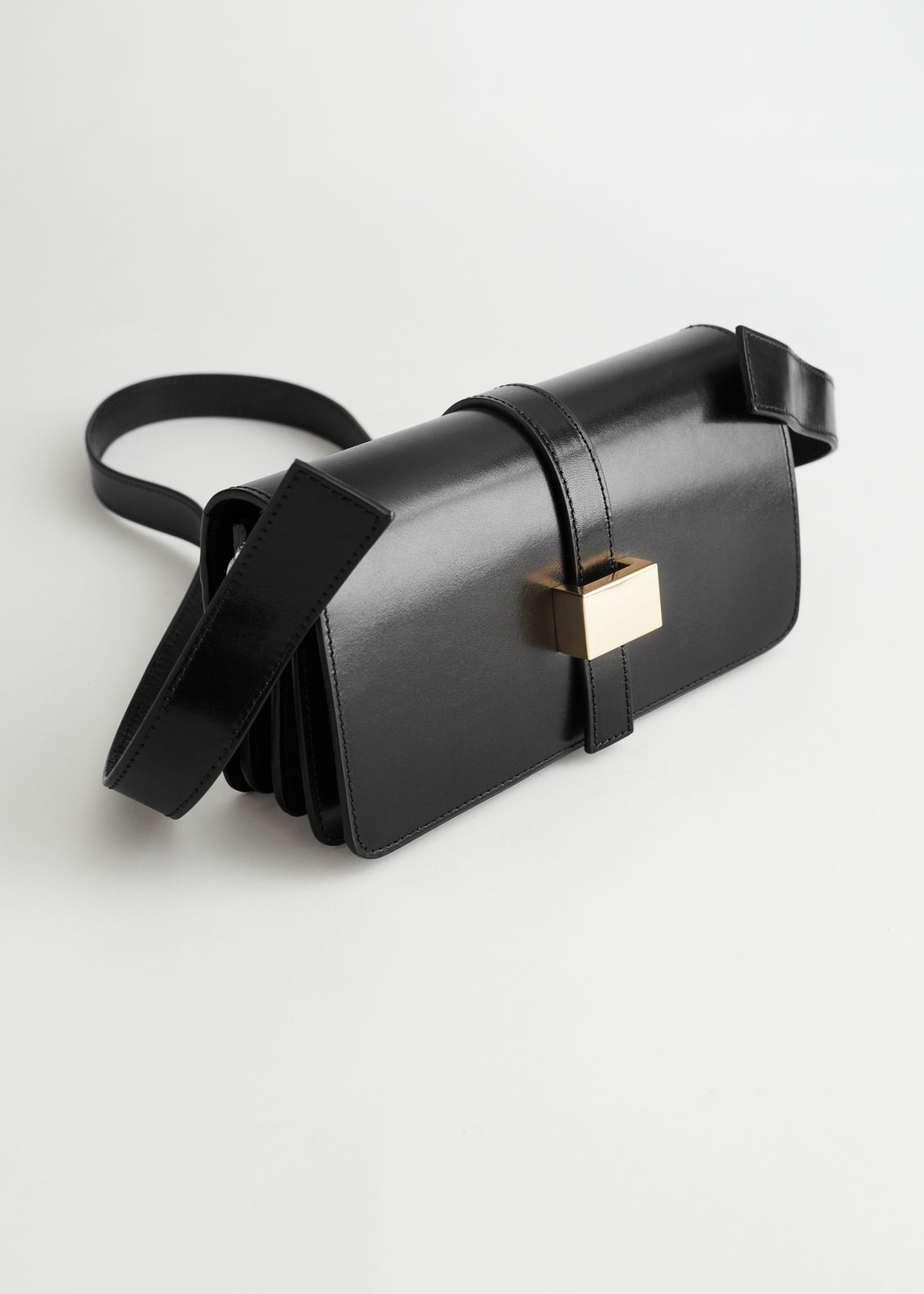Metallic Cube Leather Crossbody Bag | & Other Stories (EU + UK)