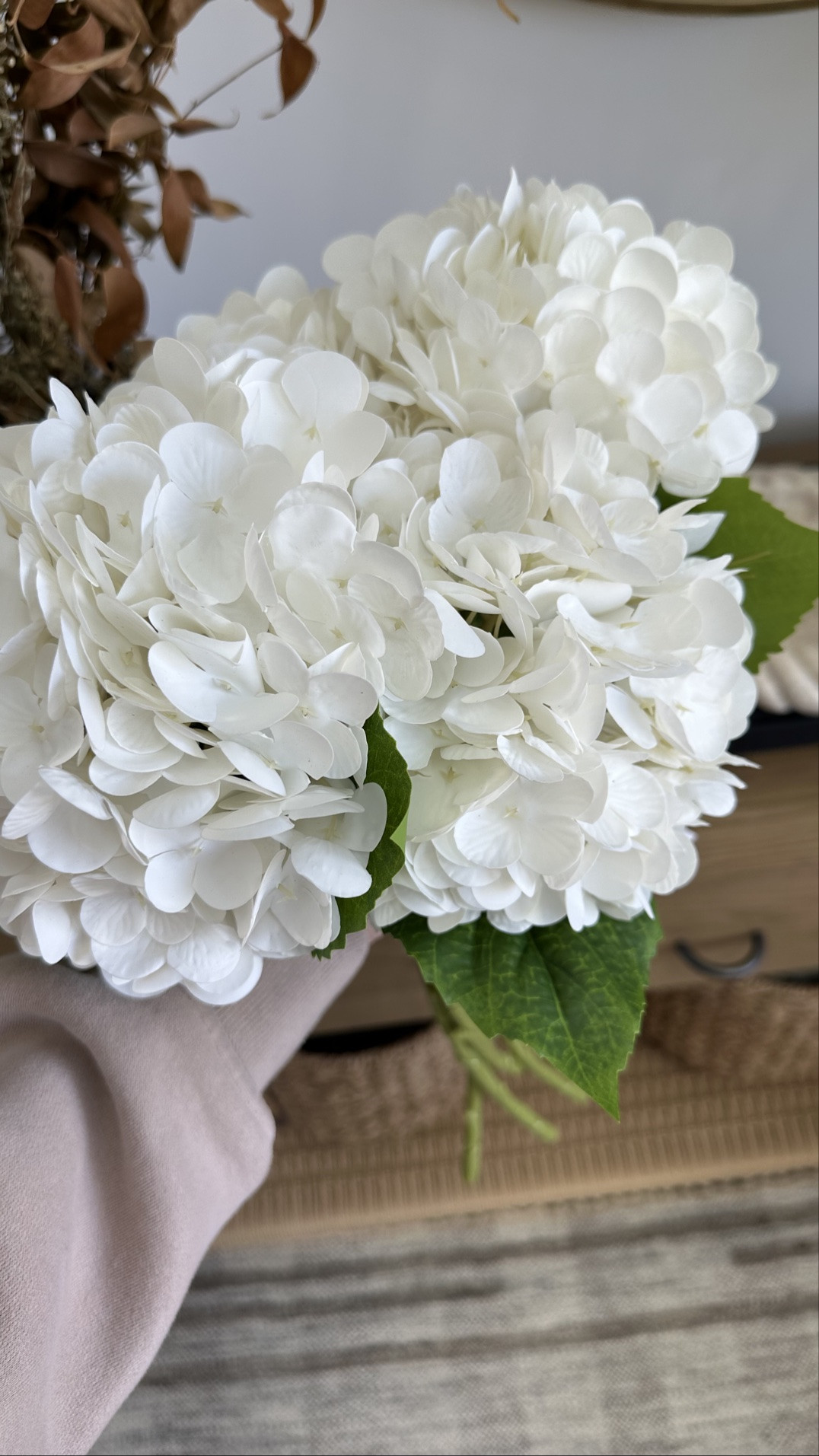 found the best faux hydrangeas! they have that real feel touch & only $7 a stem! [this is 4 stems] 

also comes in a bundle of 3 with a slightly longer stem + in blue as well. linked them here too!

flowers // home decor // affordable decor

#LTKHome #LTKdayinmylife #LTKSeasonal