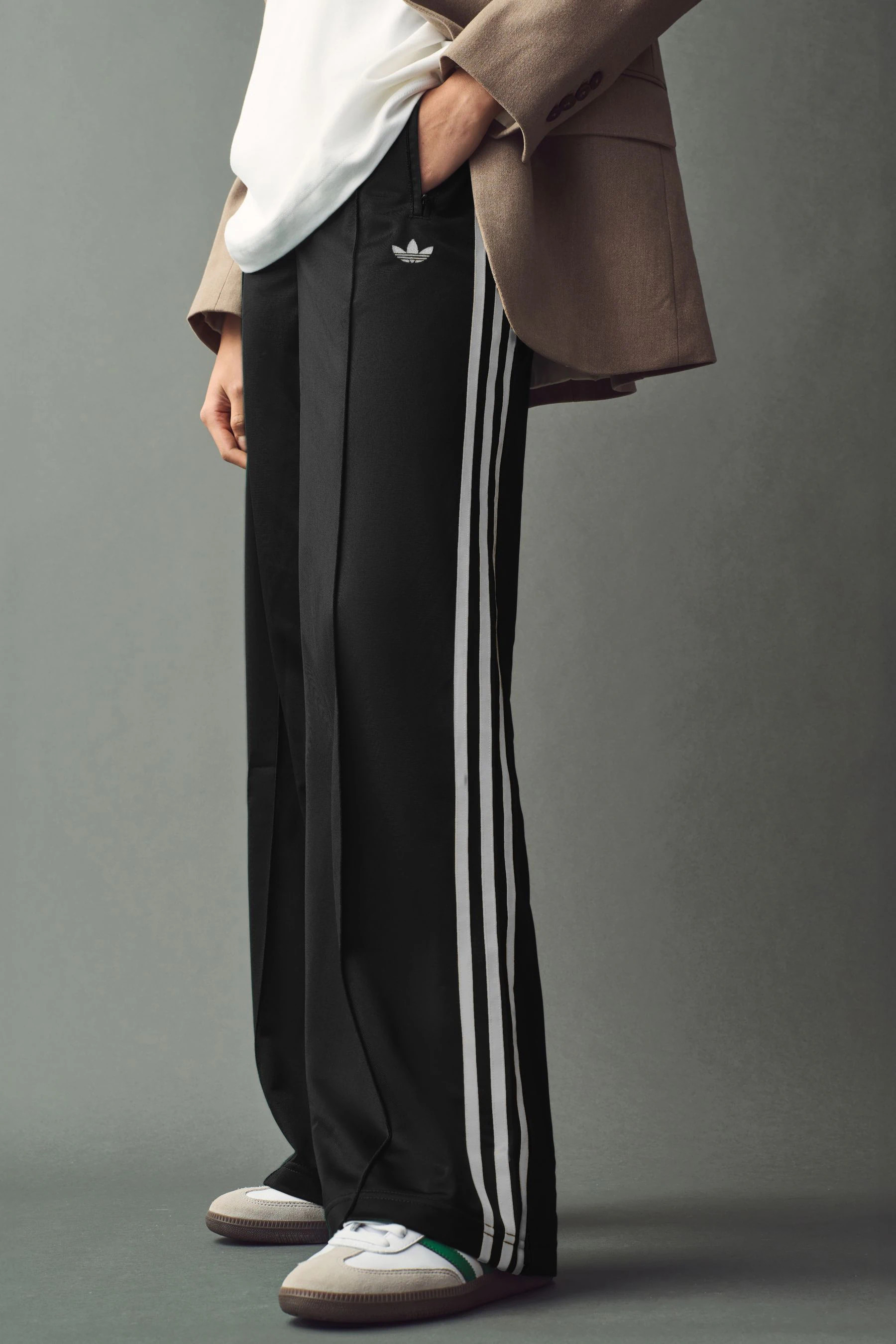 adidas originals - Firebird - lockere TrainingshoseM Regular | Next EU