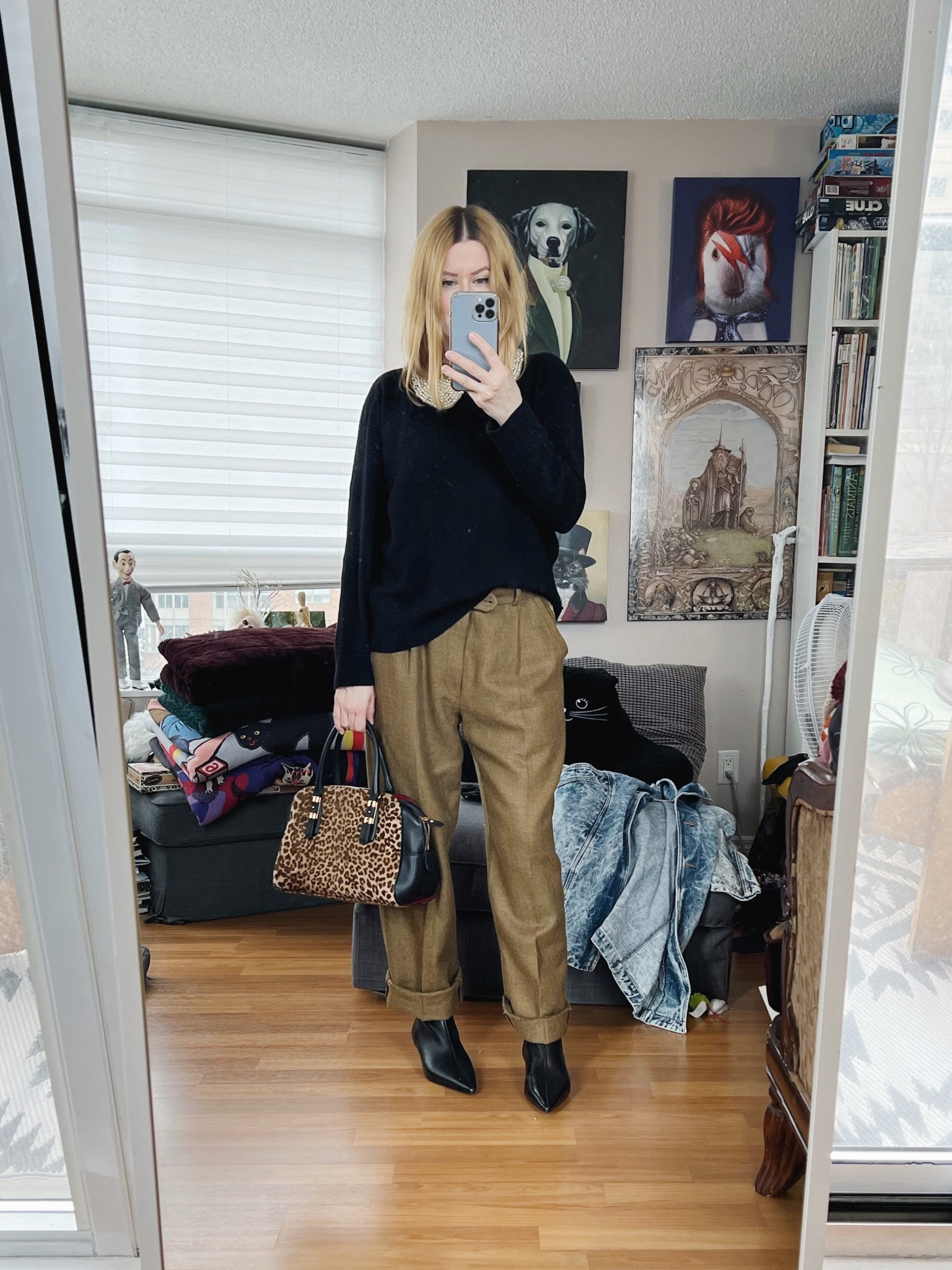 I have not worn this vintage removable pearl collar in a while. I need to organize my accessories better so they get more use.
Removable collar and trousers vintage,
Handbag secondhand Ferragamo. 

#LTKSeasonal #LTKstyletip #LTKFind