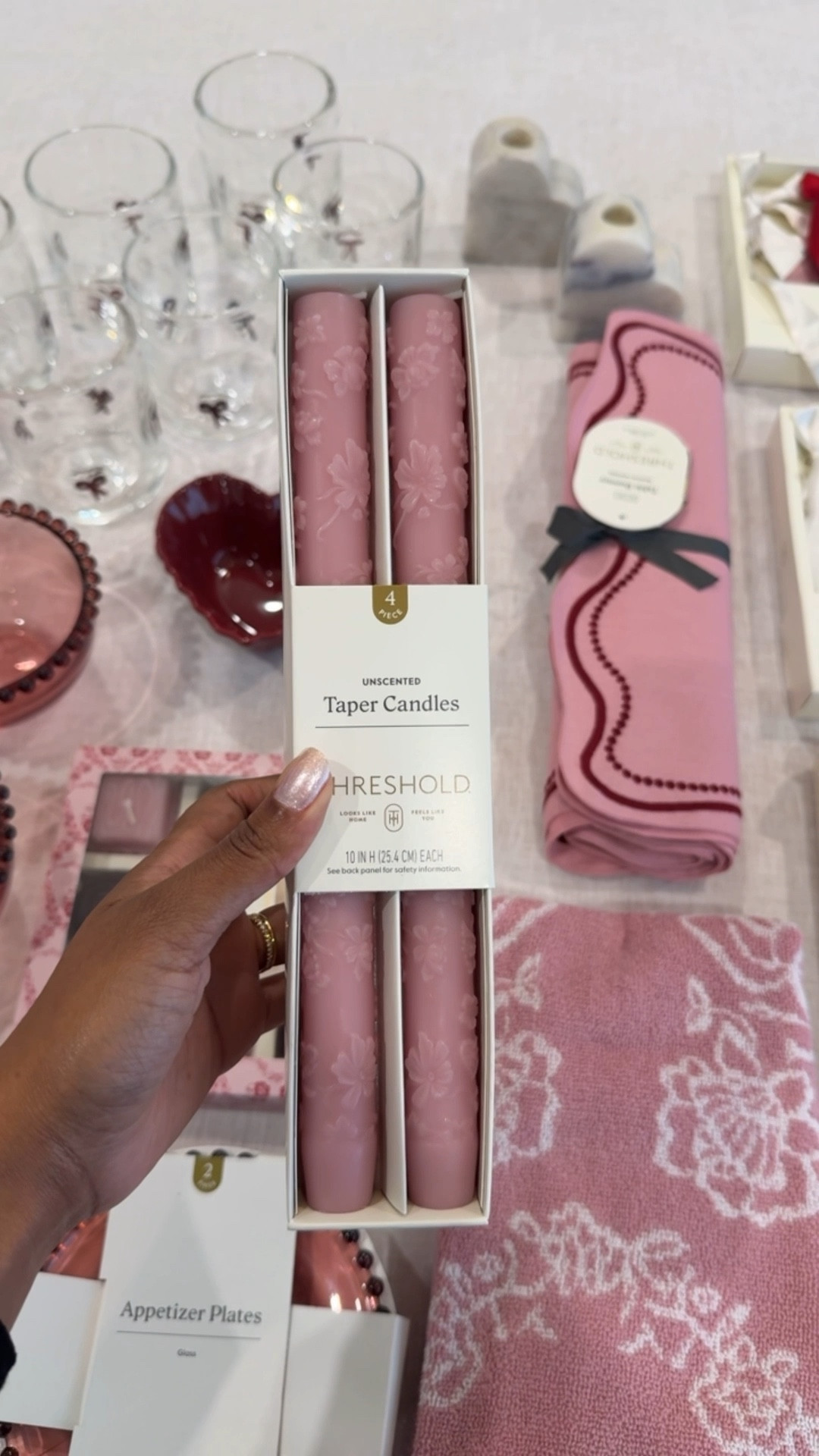 Valentine’s Day decor from Target 🎀

#LTKHome #LTKselfcare #LTKFindsUnder50