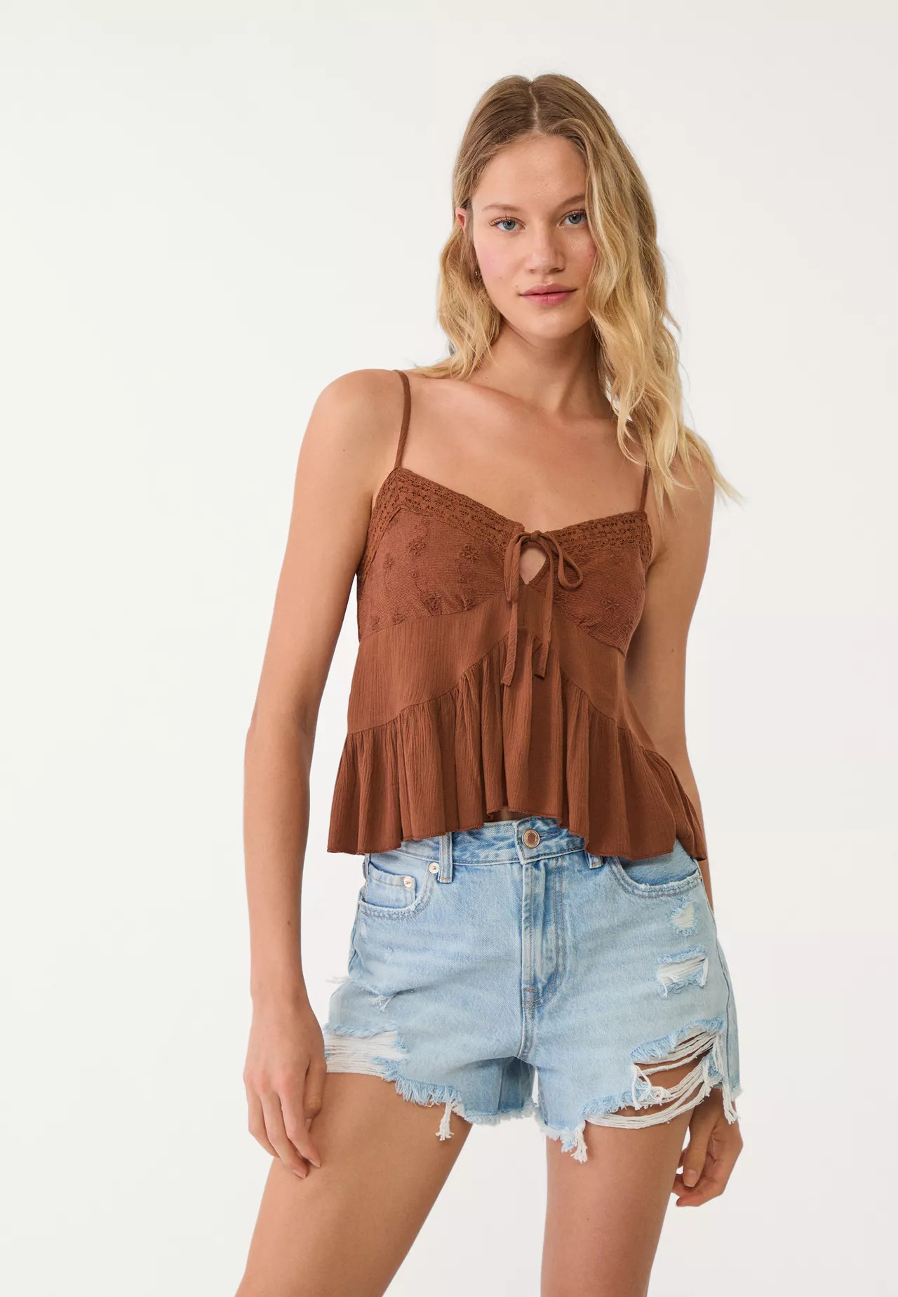 D75 denim short met scheuren | Stradivarius (NL)