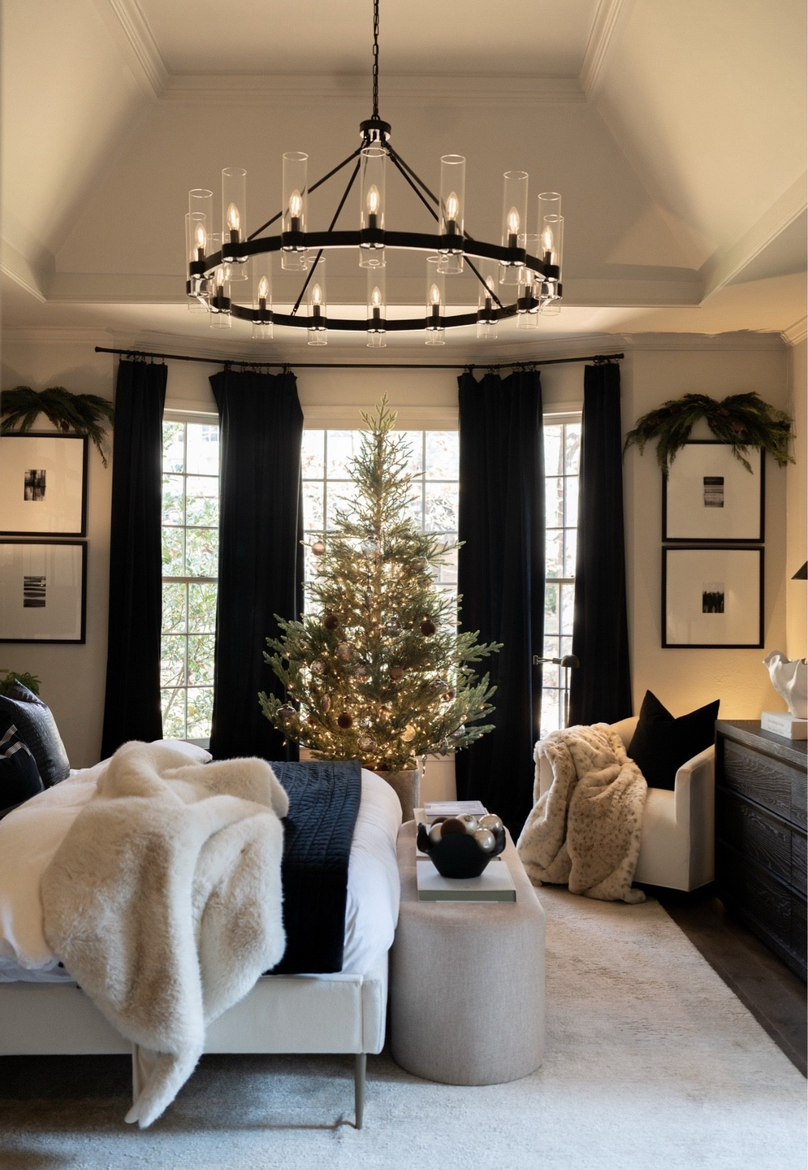 We discovered some amazing home decor in 2025! These are a few of our favorites!



#LTKHoliday #LTKSeasonal #LTKHome