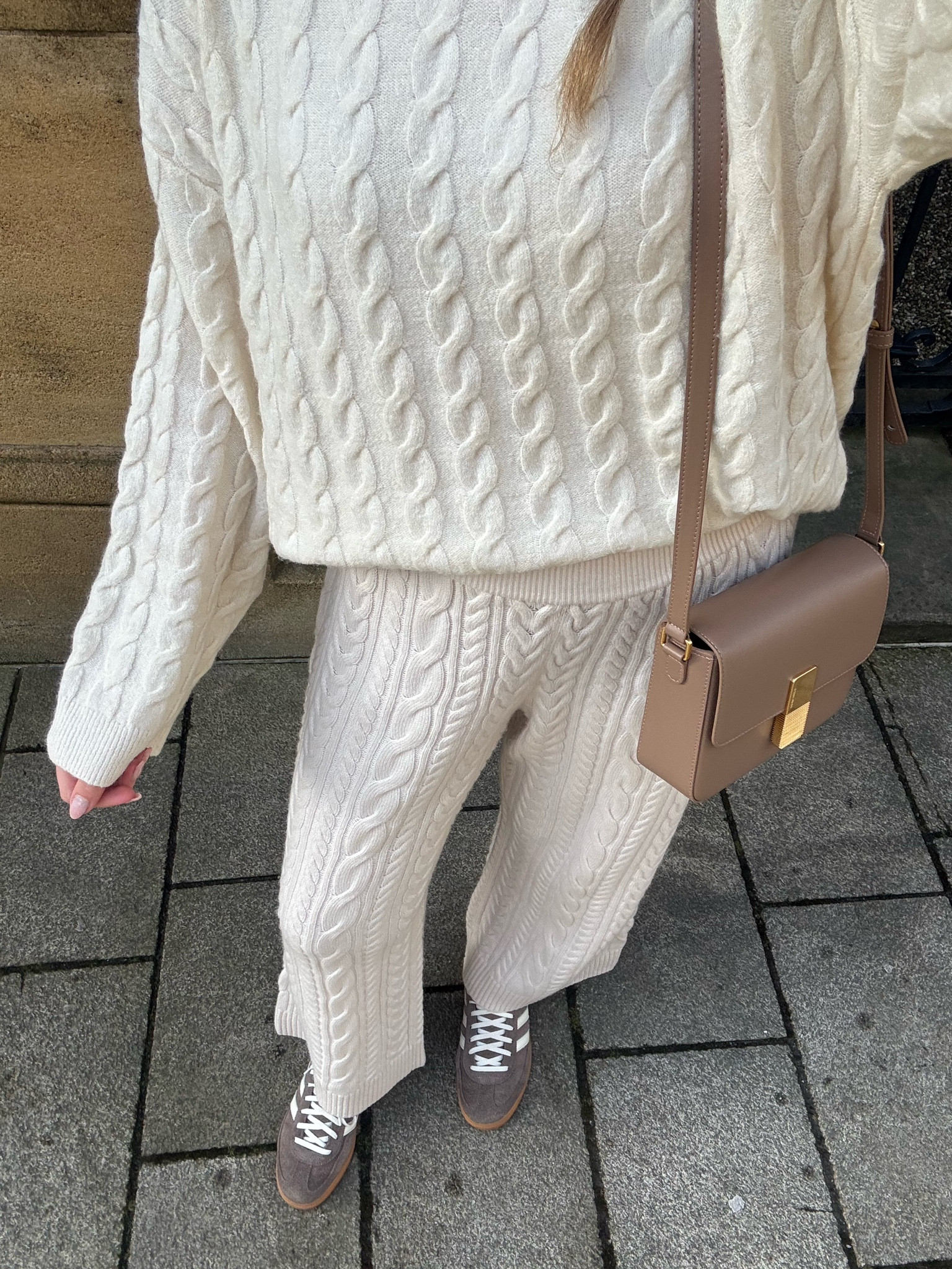Cozy outfit🤍 lounge set🧸🤎


Knit set | cozy | comfy

#LTKSeasonal #LTKFindsUnder50 #LTKStyleTip