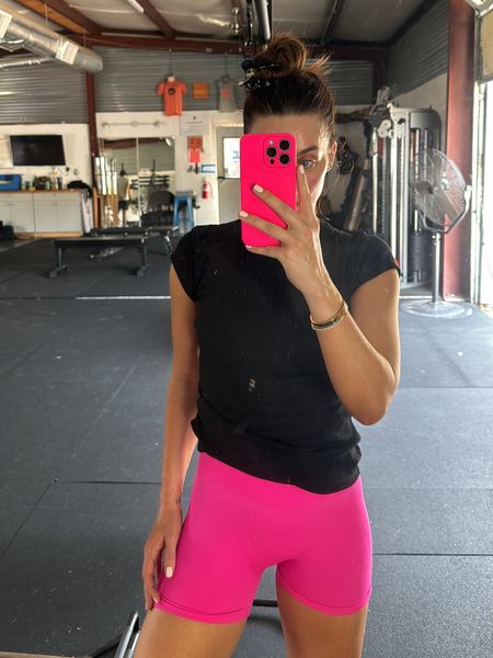 Pink & black workout outfit 🖤