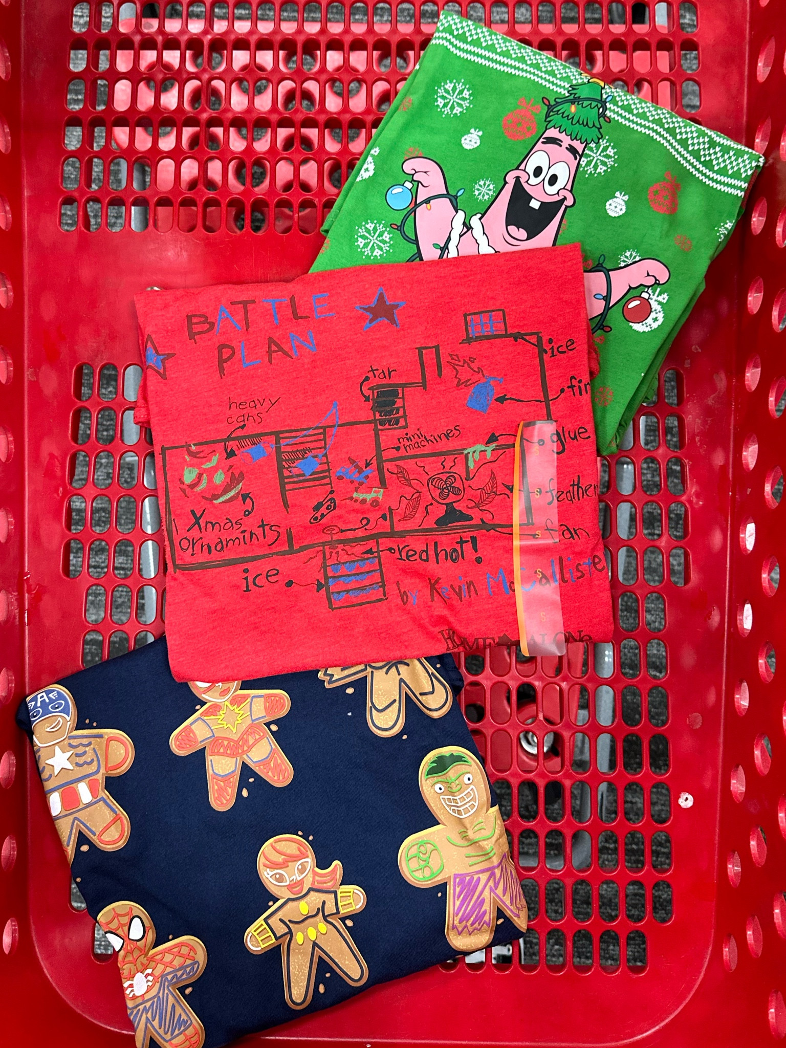 New mens holiday graphic tees!

#LTKHoliday