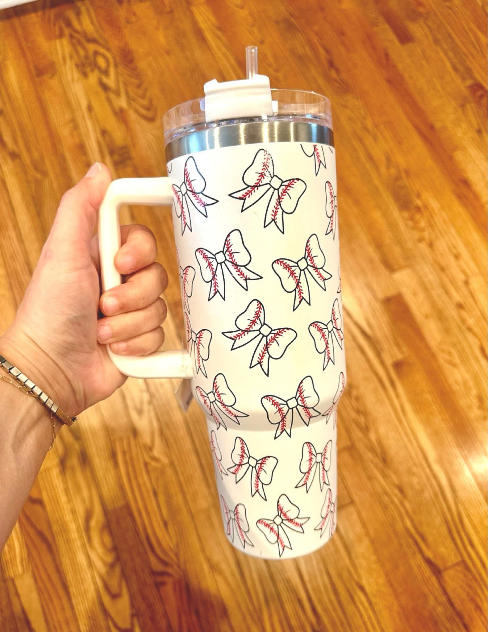 Katydid Baseball Tumbler - perfect gift for baseball Mommas! ⚾️

#LTKTravel #LTKGiftGuide #LTKHoliday