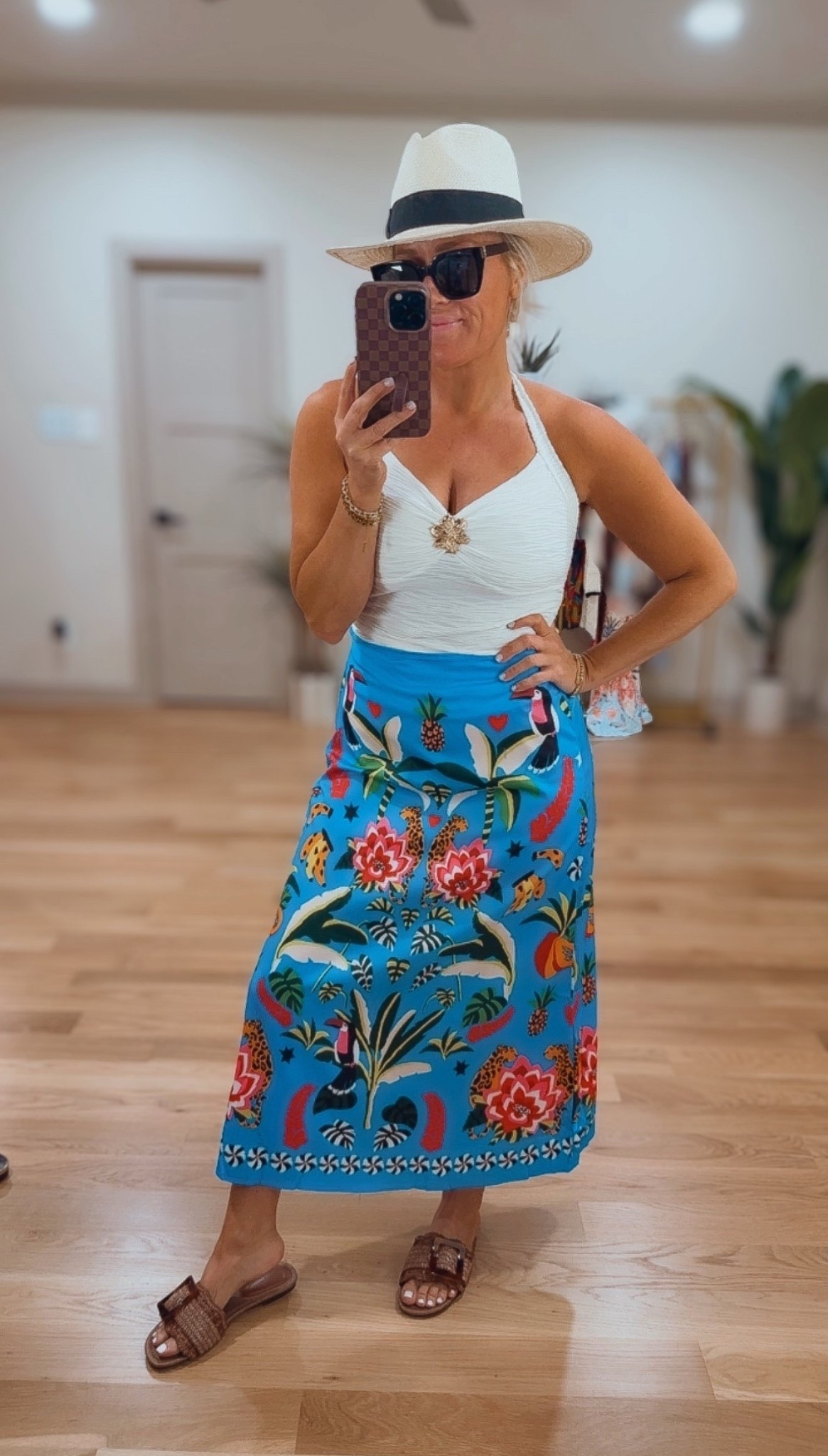 Spring break outfit inspo! 



#LTKmomlife #LTKSeasonal #LTKTravel