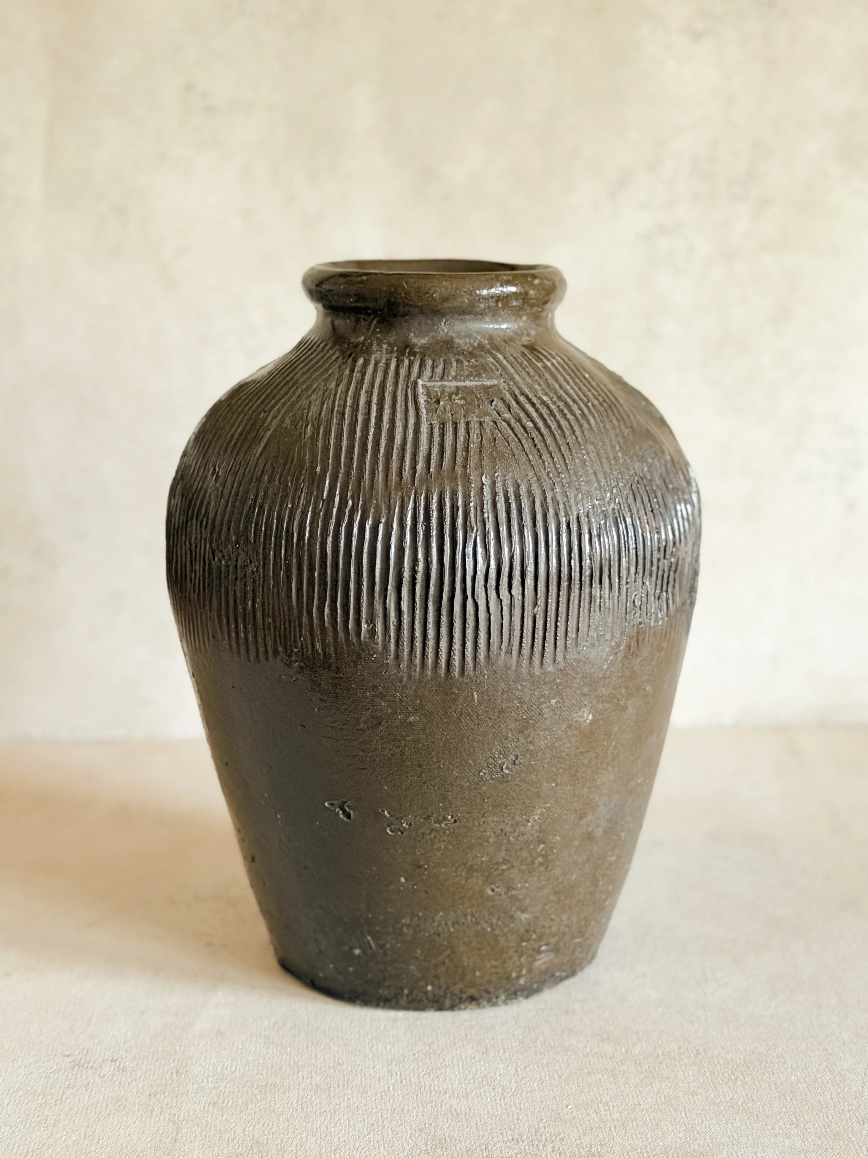 Mijiu Vessel, Medium No. 10 | Cottage and Key