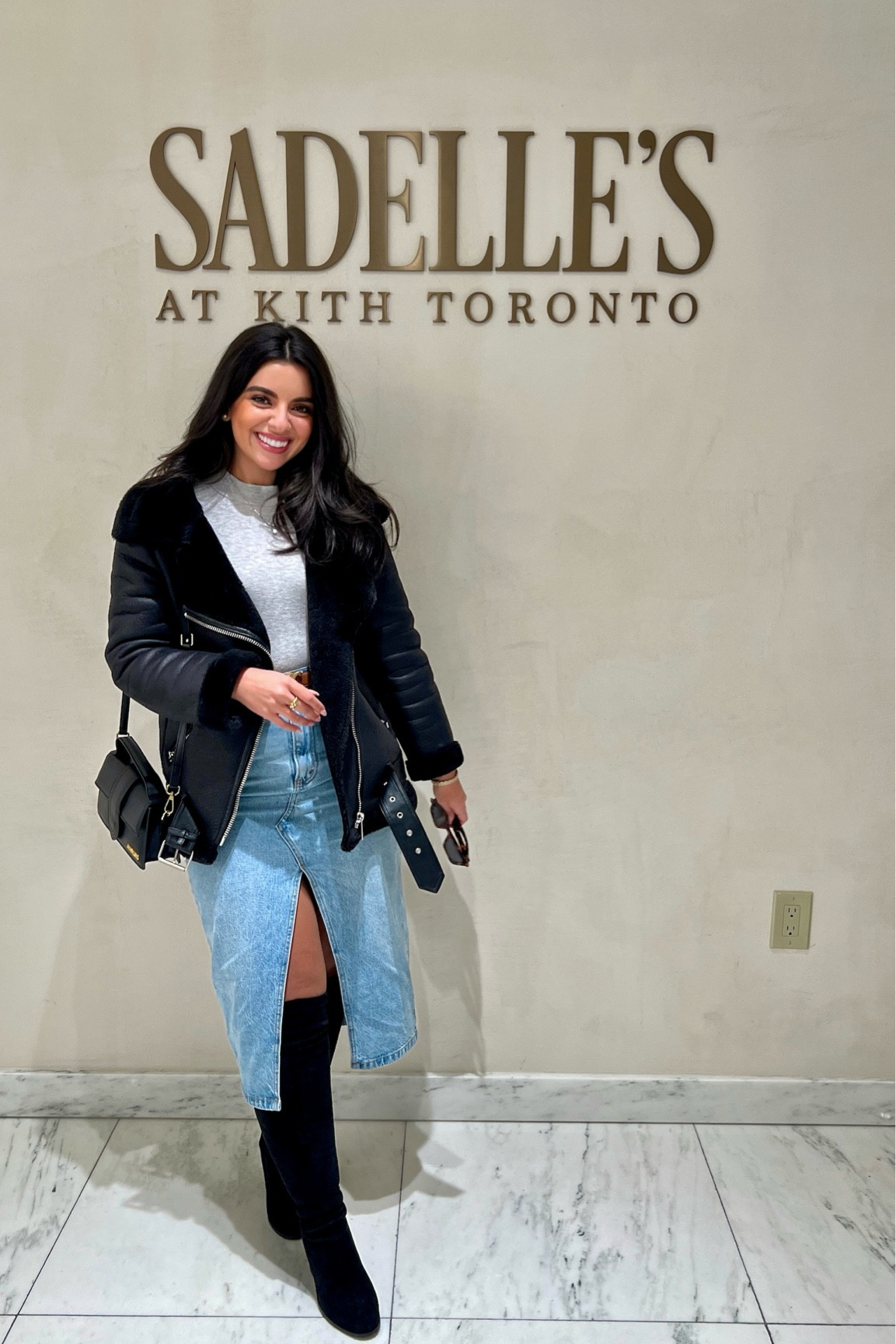 This outfit is just what you need for a bottomless mimosa brunch with the girls or a day of shopping in Yorkville, Toronto. It's incredibly comfortable and perfect for shorter girls, making you feel confident and stylish all day long!

#LTKmidsize #LTKbeauty #LTKstyletip