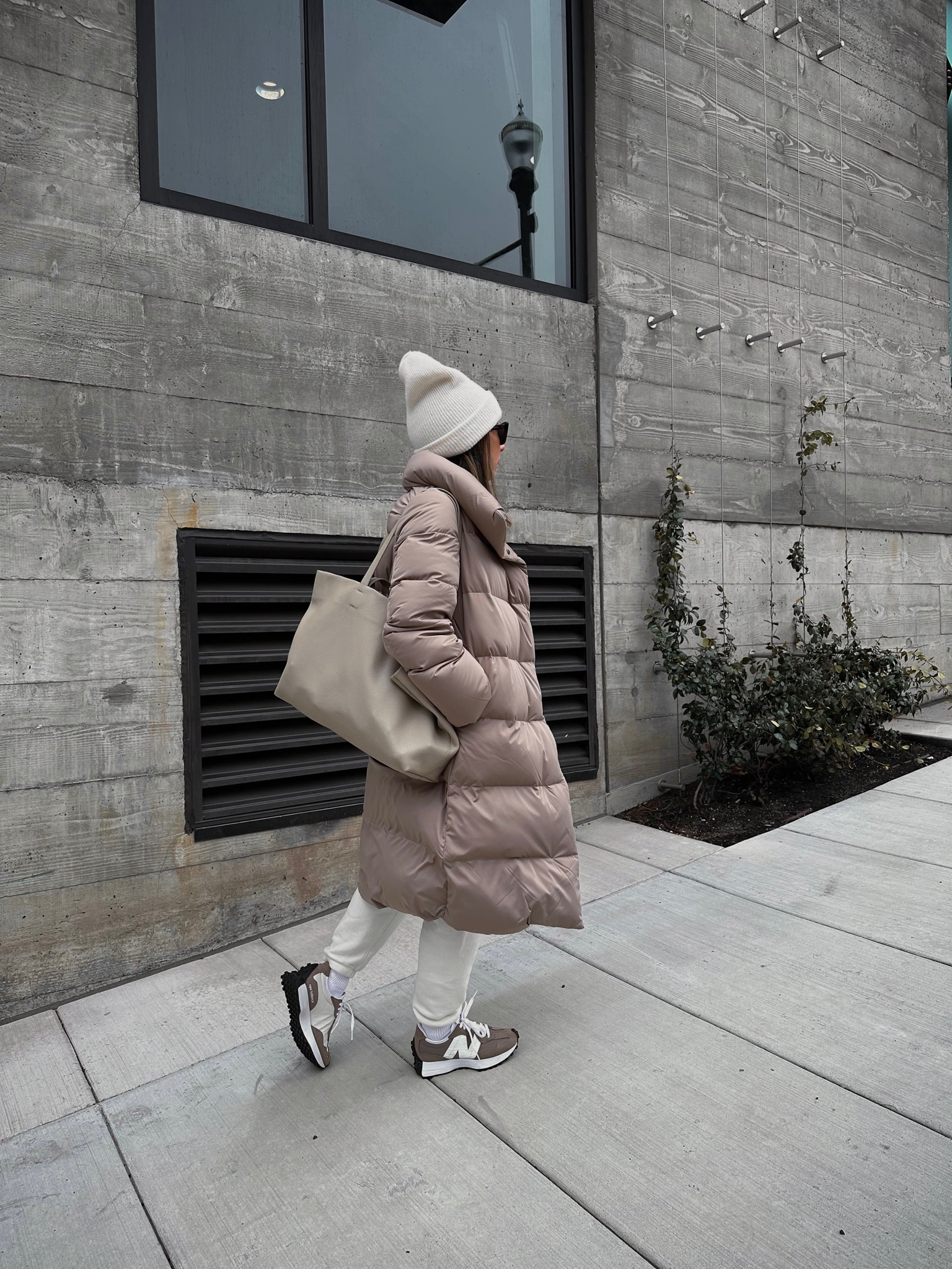 Winter outfit idea. Athleisure. Sweat sets styled. New balance 327’s. 

Coat - Uniqlo xxs
Sweatshirt - Jenni Kayne small
Sweat pants - Jenni Kayne xs
Sneakers - New Balance 4 men’s. 
Beanie - J.crew 
Tote - Cuyana 
Sunglasses - Celine 

Petite style, tonal style, neutral outfit, capsule wardrobe, minimal Style, street style outfits

#LTKitbag #LTKshoecrush #LTKstyletip