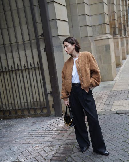 teddy jacket cos 
teddy brown bomber 
wide leg pants cos 
manu atelier bag 
loafers cos 
jigsaw loafers use code STYLIST20 for 20% off 
white t-shirt arket 
cross necklace 
autumn outfit ideas 
autumn style 
fall fashion 
casual outfit 
outfit inspo 

#LTKSeasonal #LTKeurope #LTKstyletip