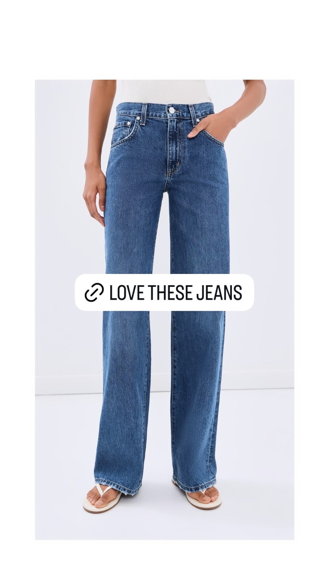 Relaxed fit jeans.

#LTKSeasonal #LTKTravel #LTKstorytime
