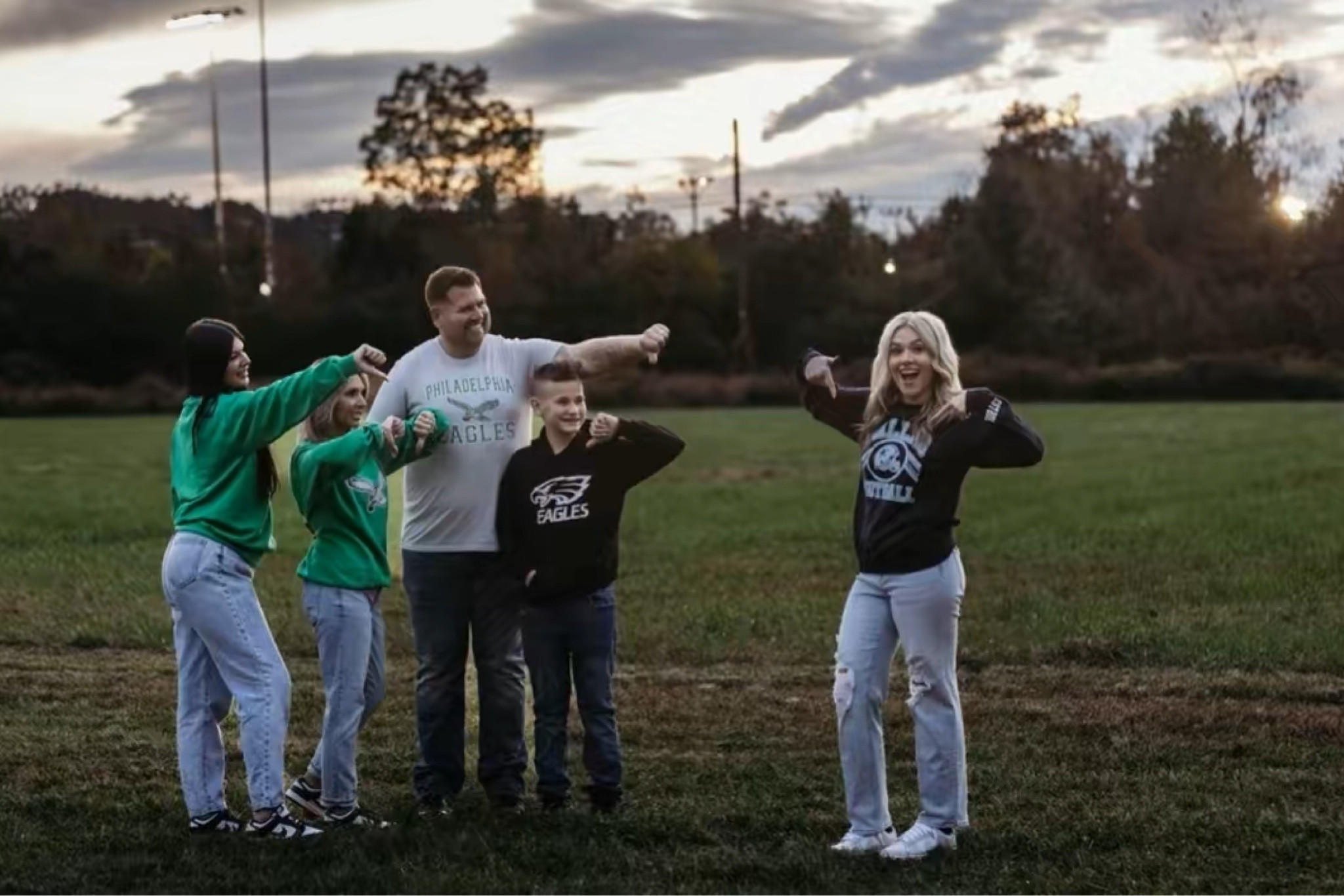 Eagles VS Cowboys!!!! #NFL #eagles #cowboy #sundayvibes #family #myworld #everything 

#LTKFamily #LTKHome #LTKStyleTip